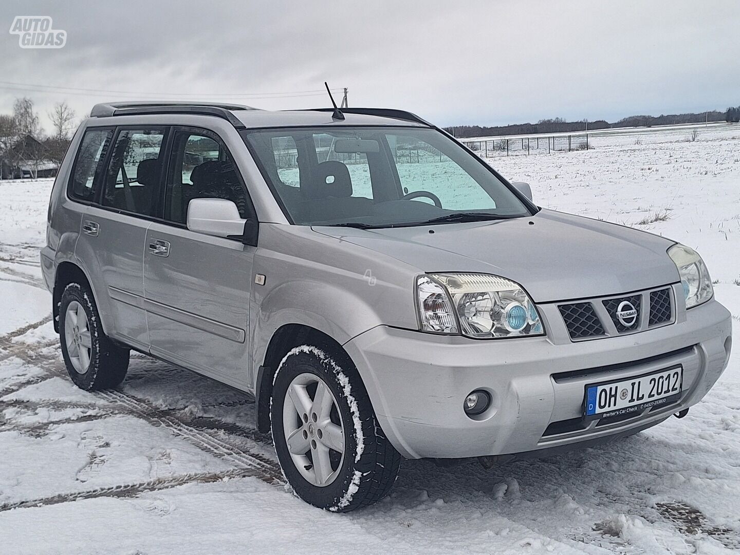 Nissan X-Trail 2004 y Off-road / Crossover