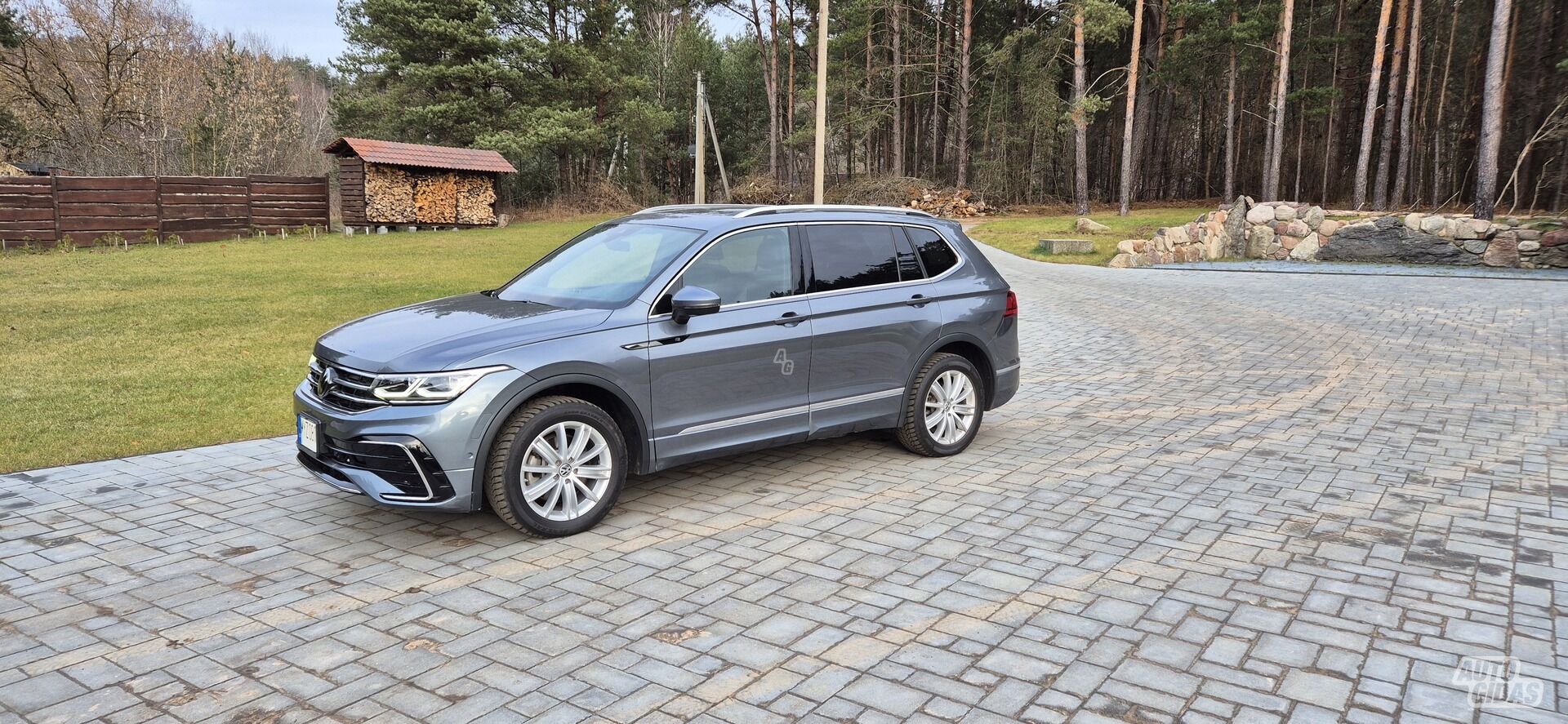 Volkswagen Tiguan Allspace SEL, R-Line 2022 y