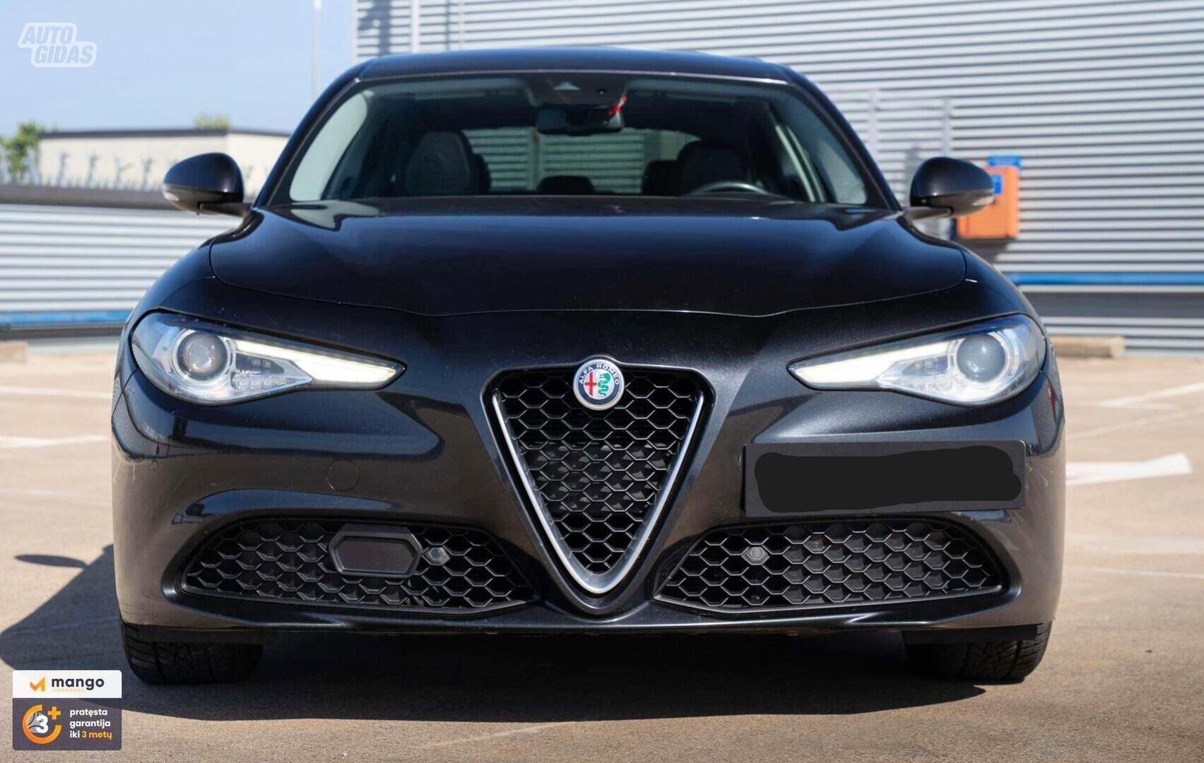 Alfa Romeo Giulia 2017 m Sedanas