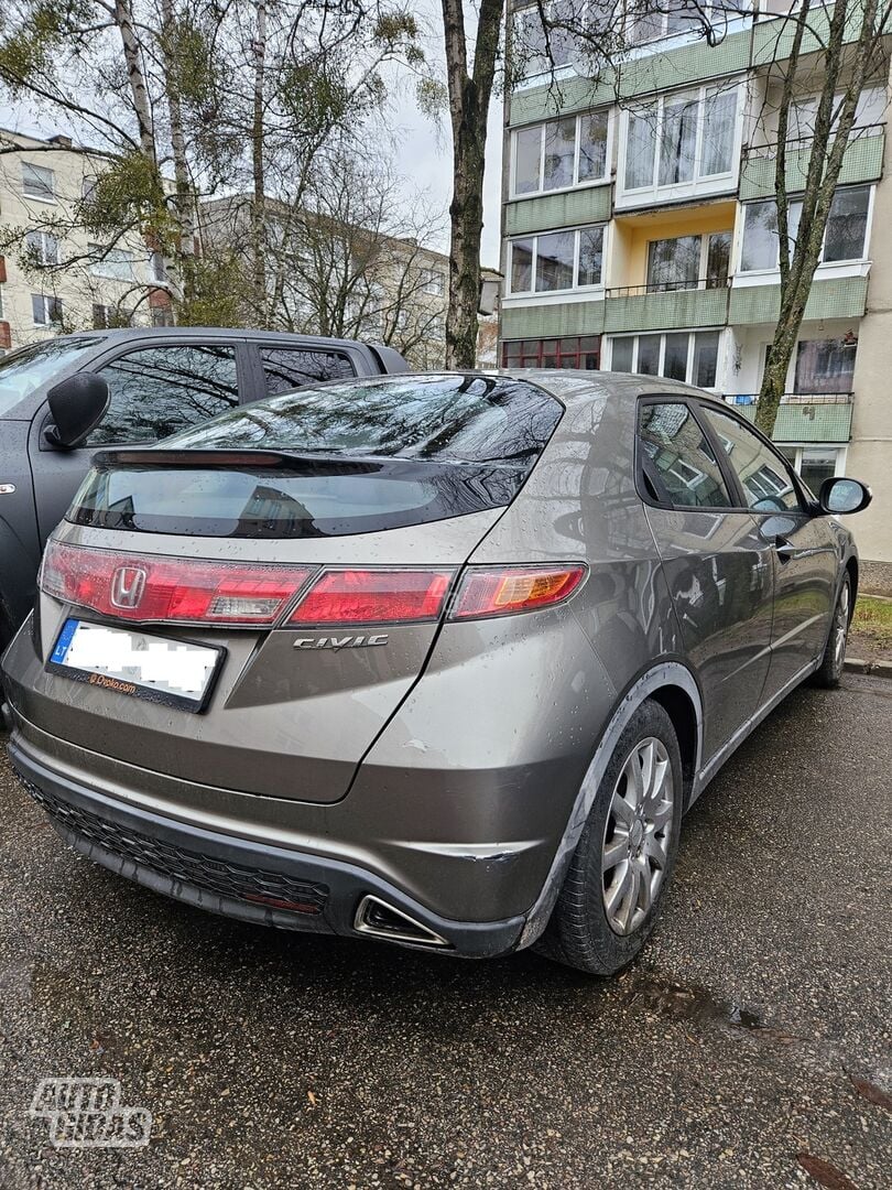 Honda Civic 2008 m Hečbekas