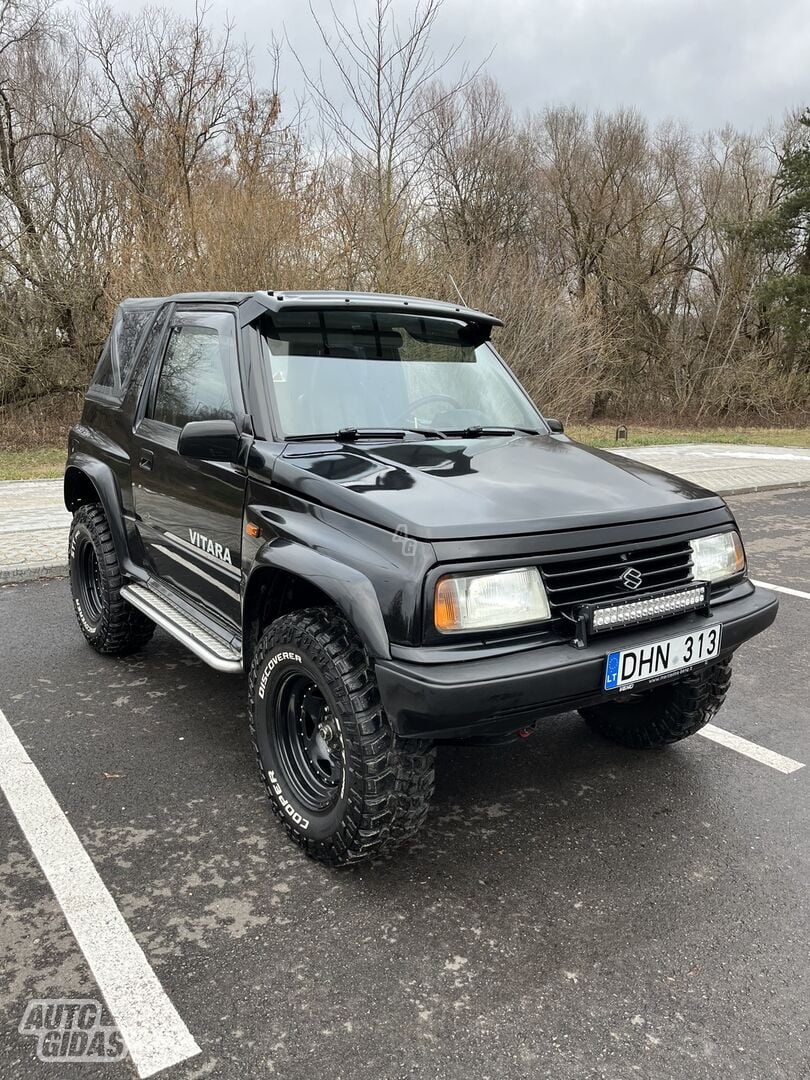 Suzuki Vitara 1992 y Off-road / Crossover