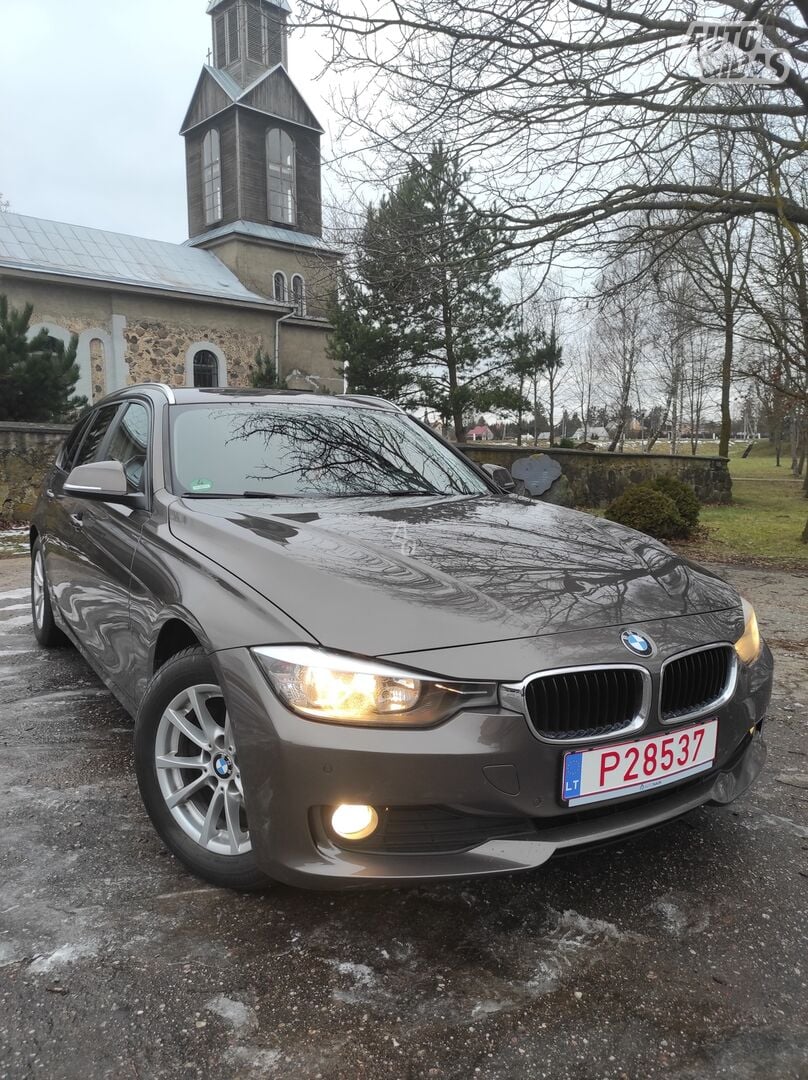 Bmw 320 2013 m Universalas