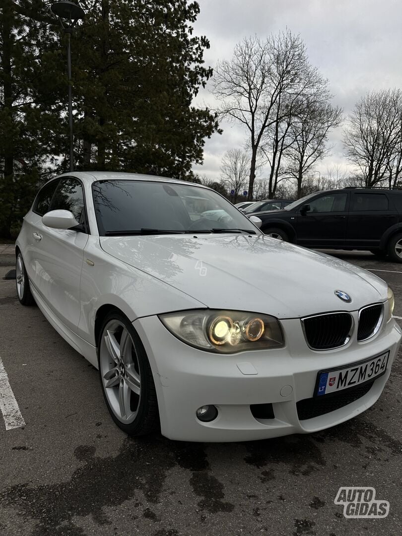 Bmw 123 2008 y Hatchback