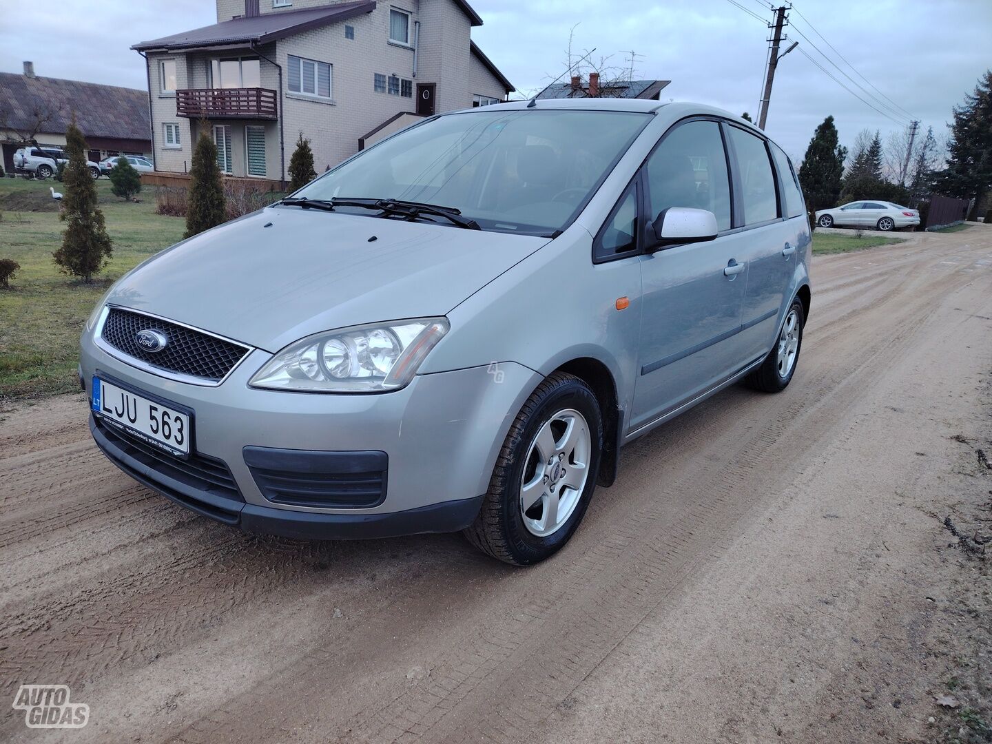 Ford Focus C-Max 2004 г Минивэн