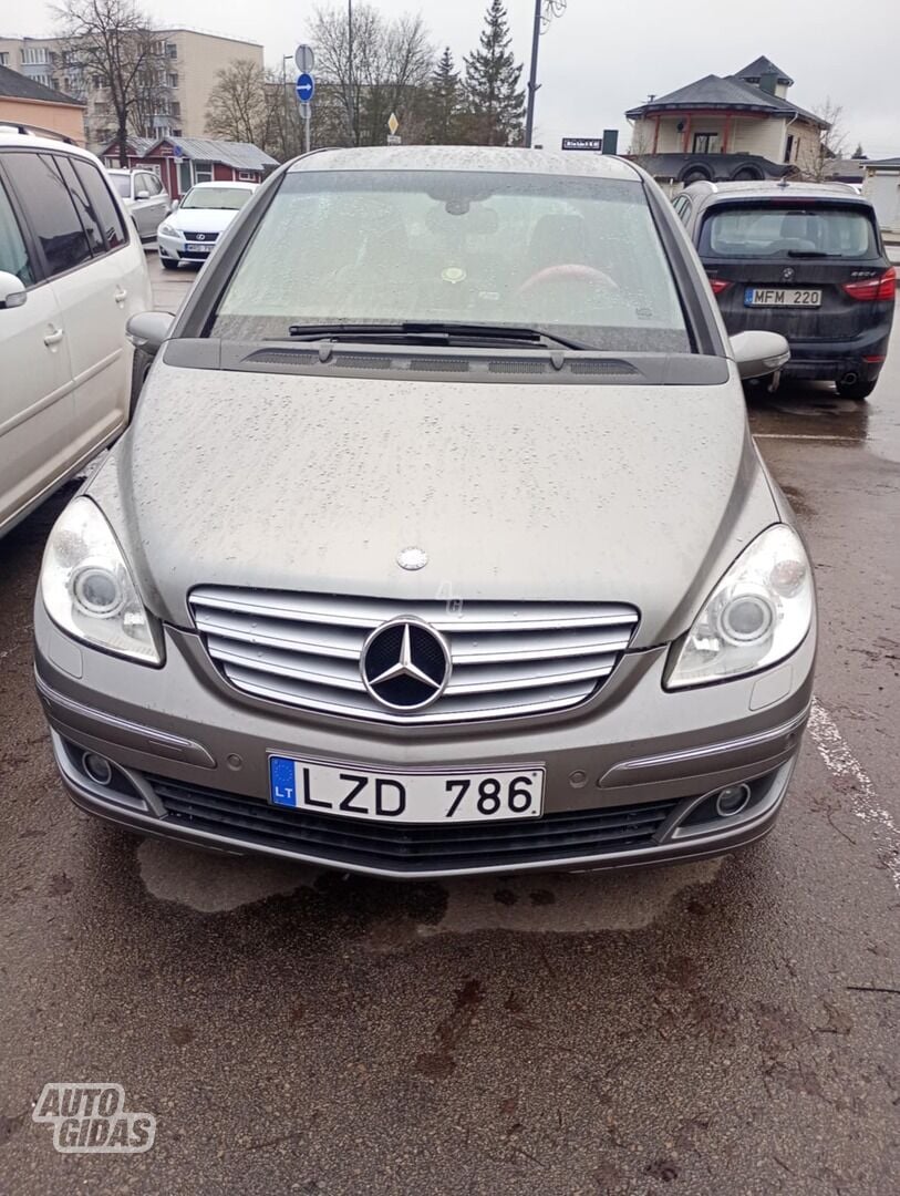 Mercedes-Benz B 200 2007 y Hatchback