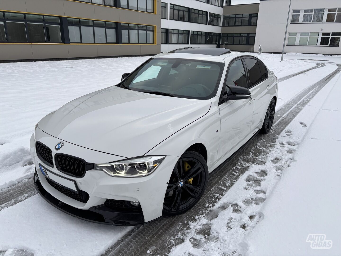 Bmw 340 2016 г Седан