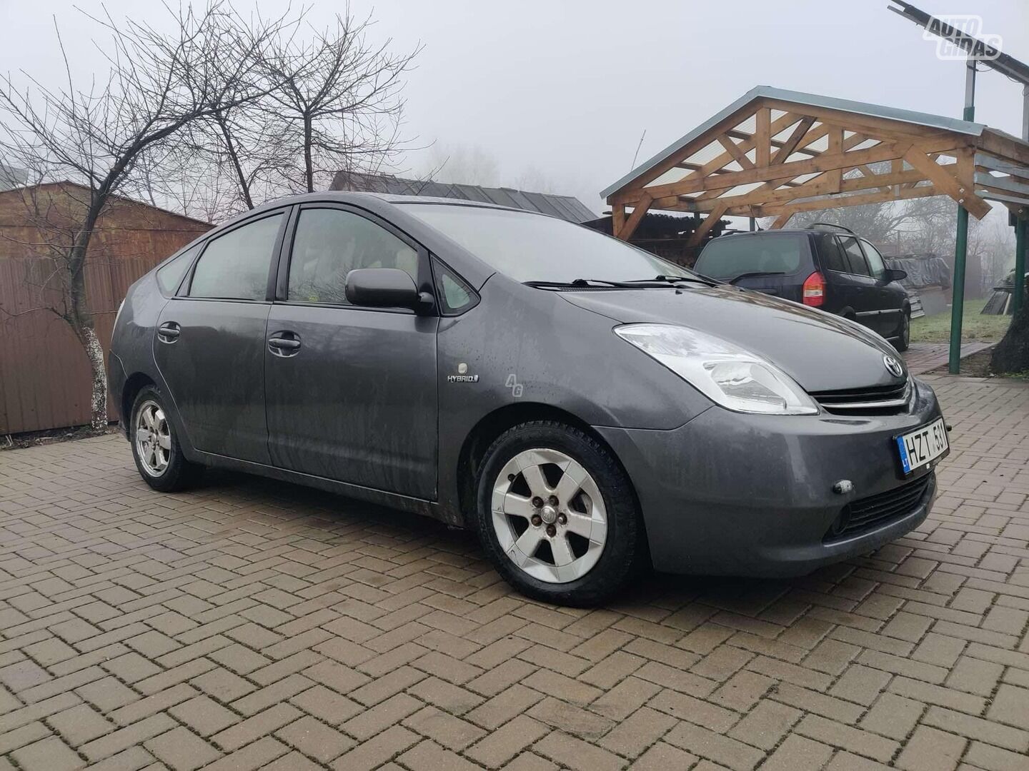 Toyota Prius 2006 г Хэтчбек