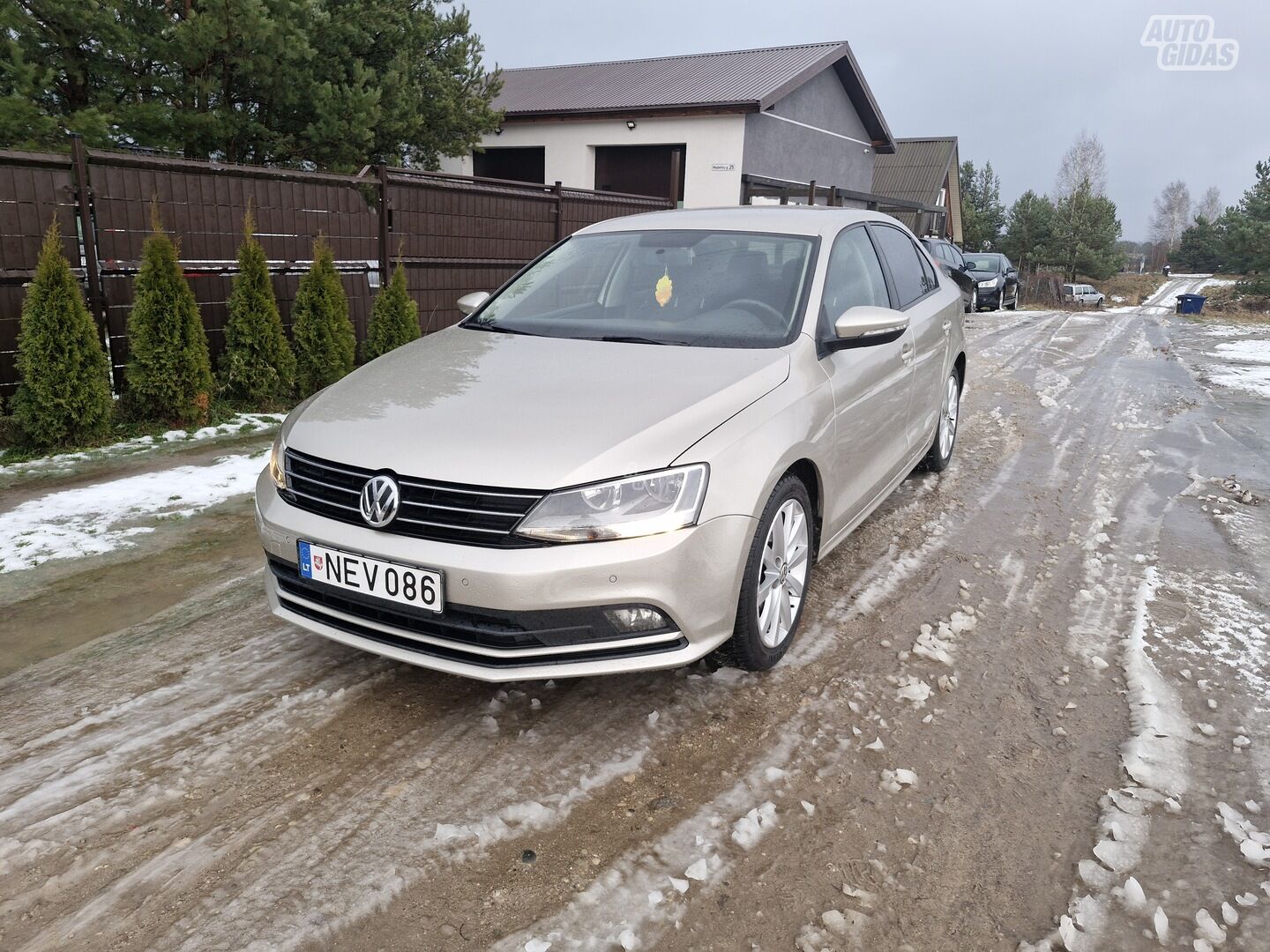 Volkswagen Jetta TSI 2015 г