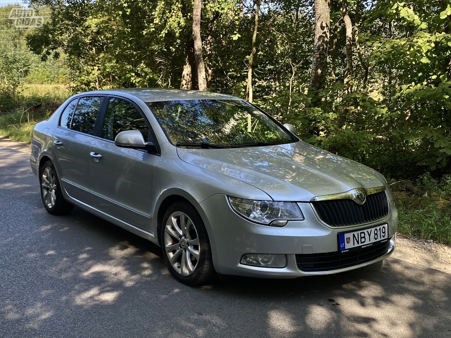 Skoda Superb 2013 г Хэтчбек