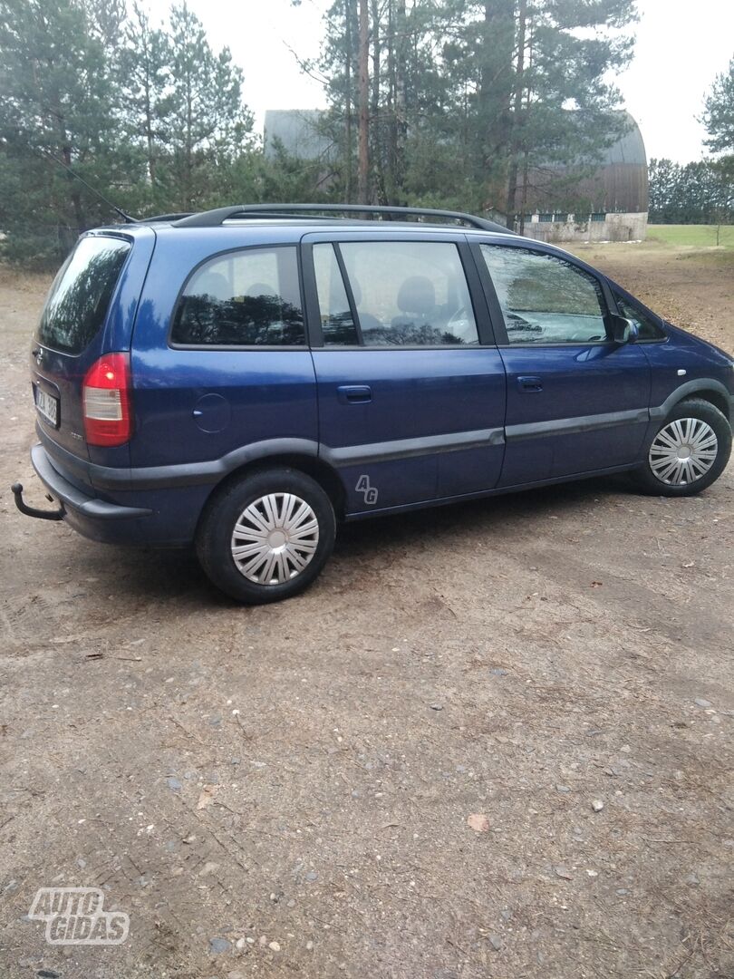 Opel Zafira 2003 m Universalas