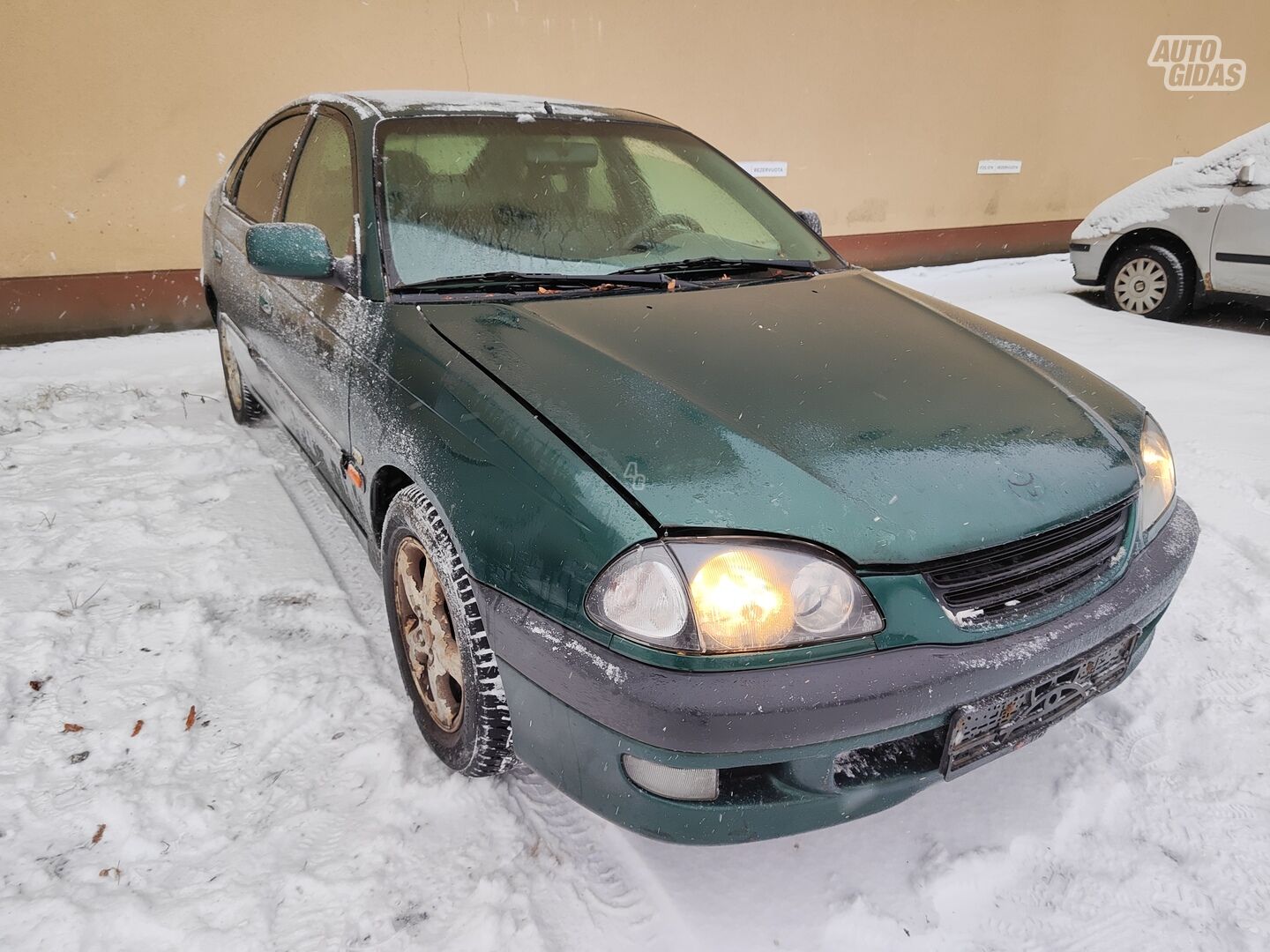 Toyota Avensis 1998 m Hečbekas