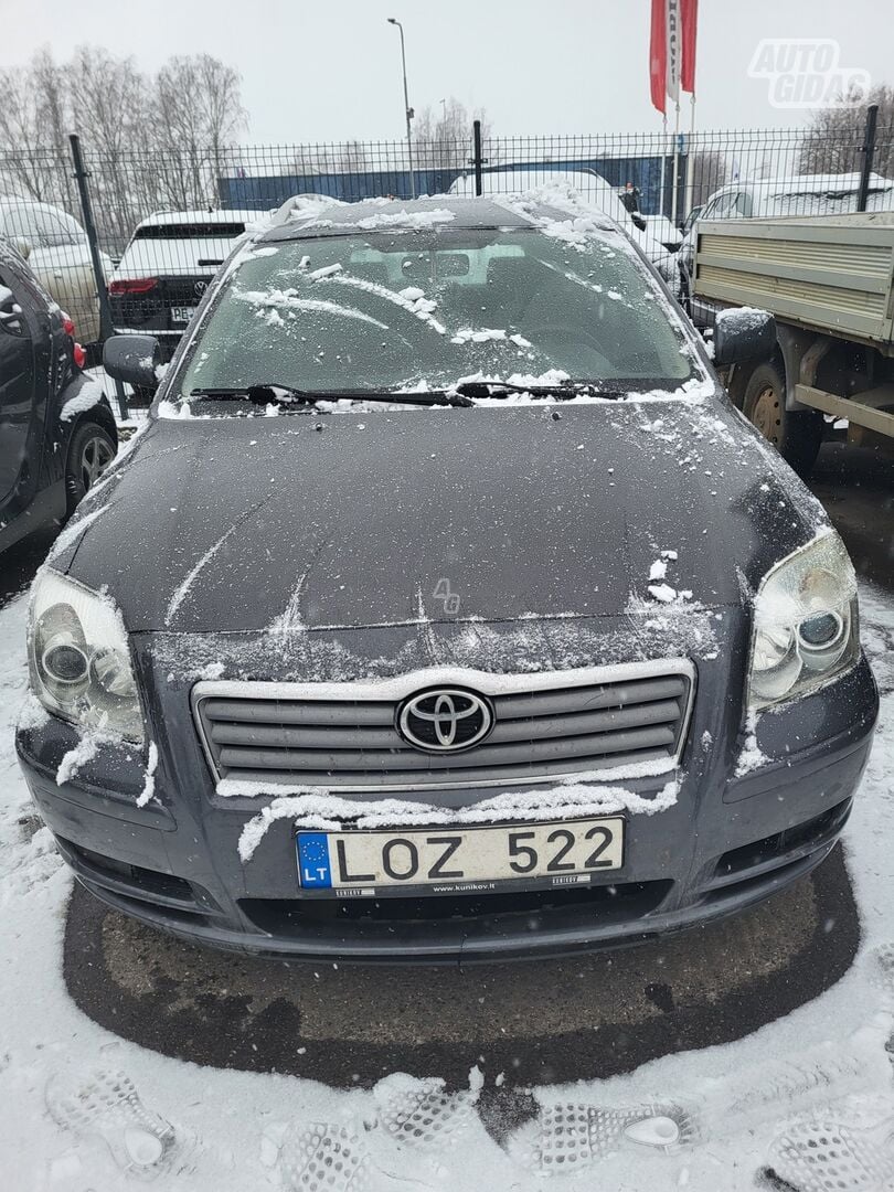 Toyota Avensis 2005 г Универсал