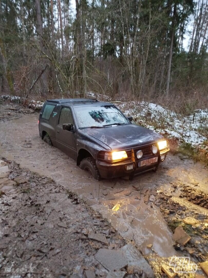 Opel Frontera 1996 y Off-road / Crossover