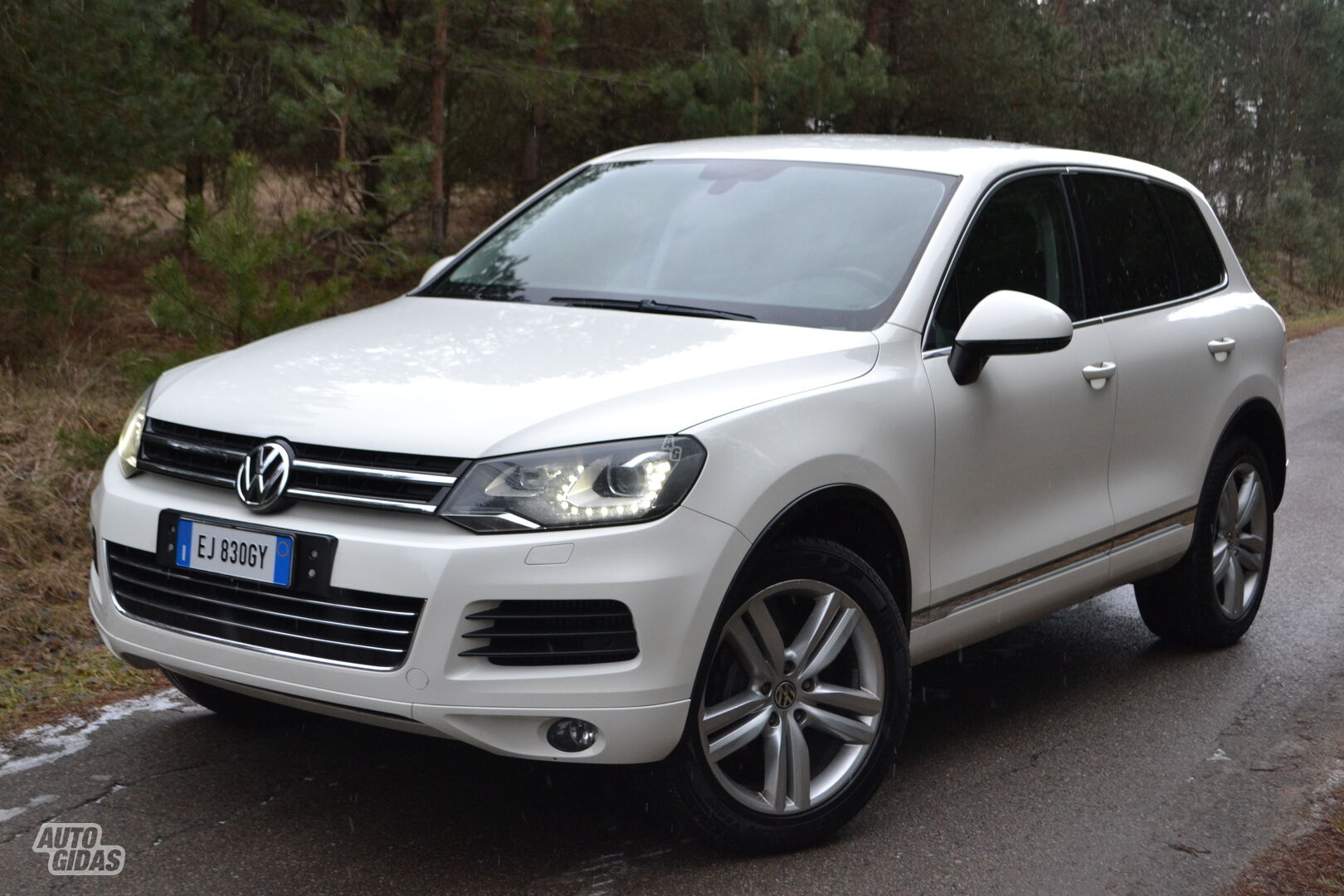 Volkswagen Touareg 2012 m Visureigis / Krosoveris