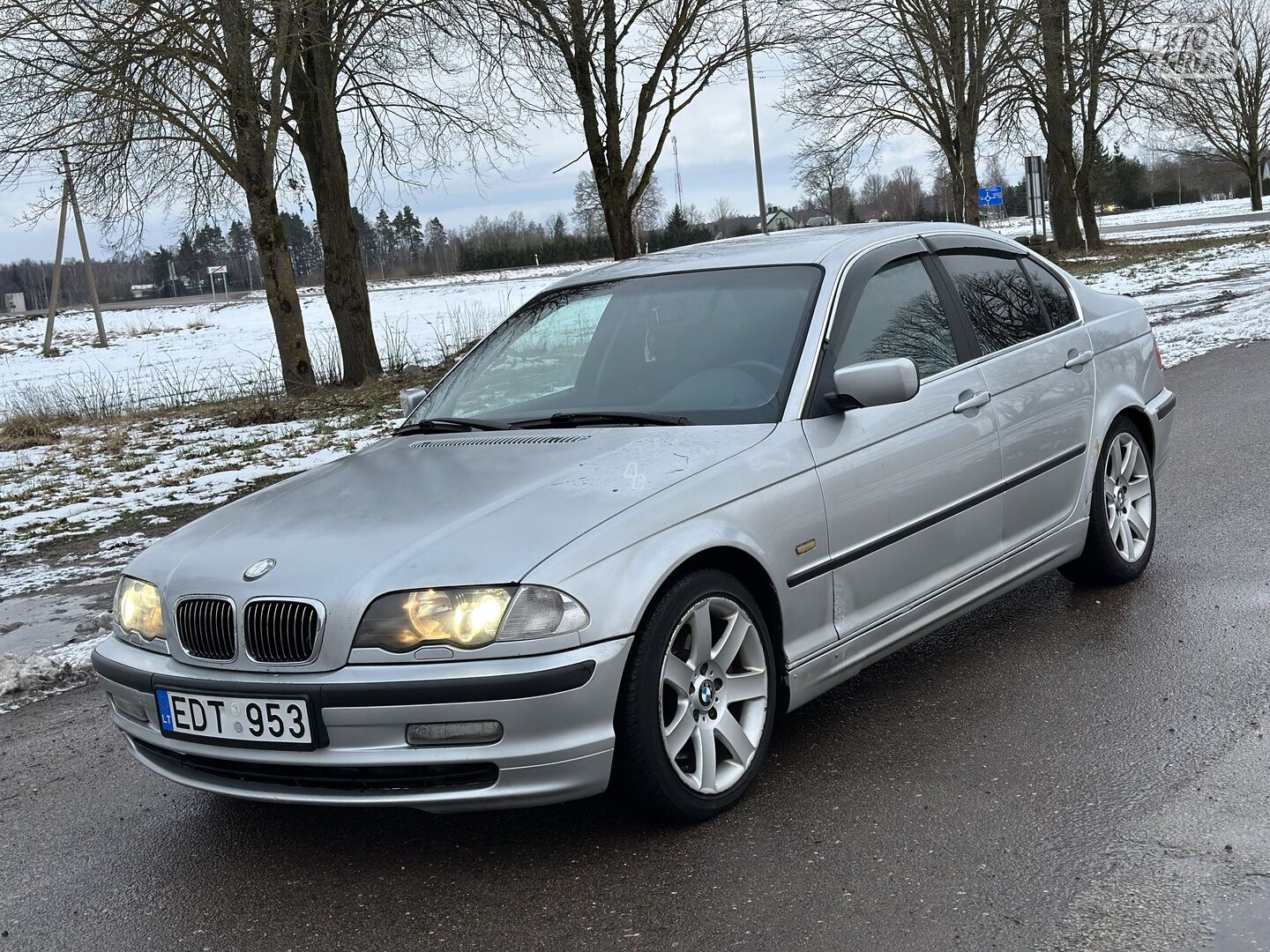 Bmw 330 2001 m Sedanas