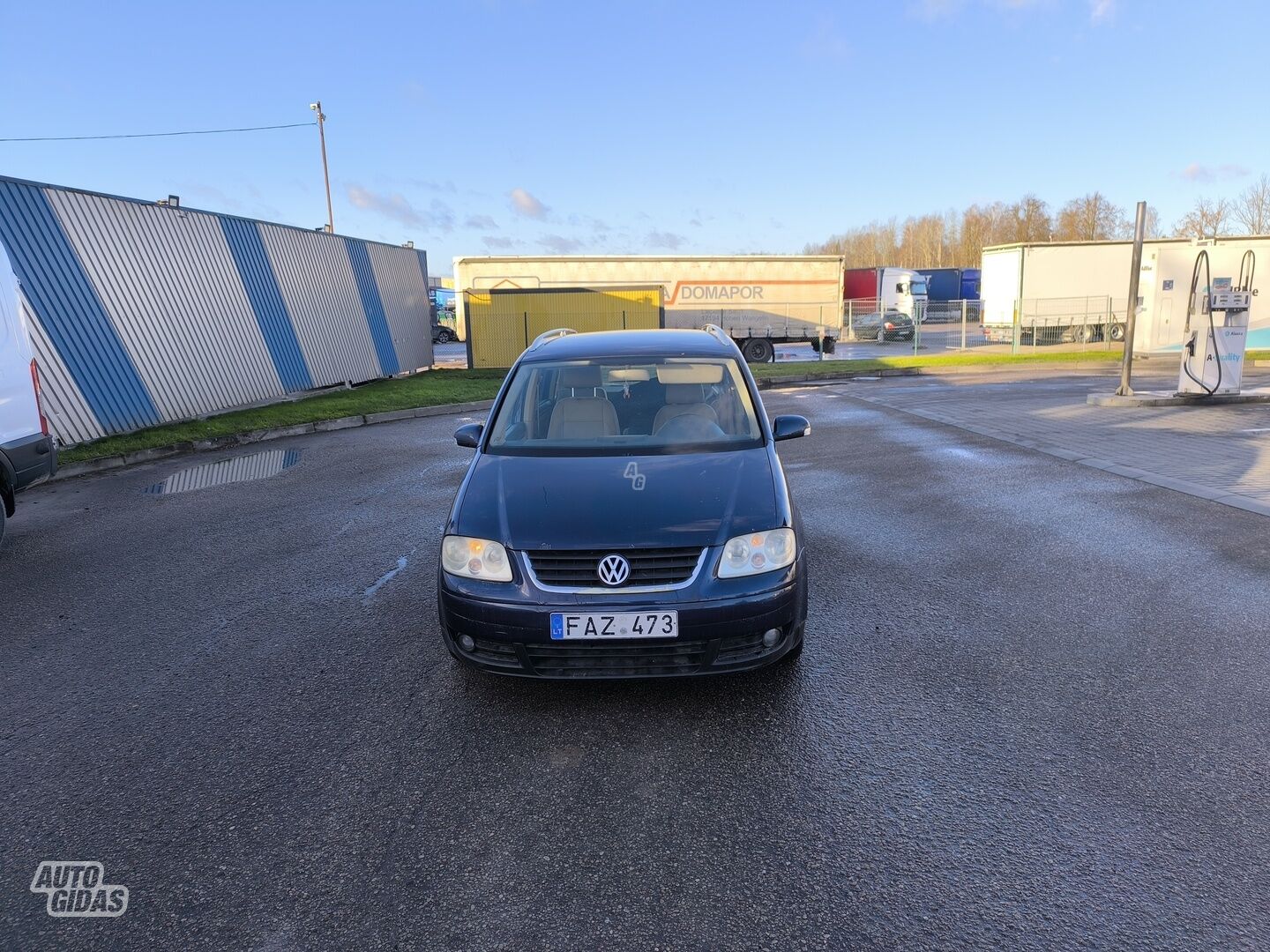 Volkswagen Touran 2004 y Hatchback