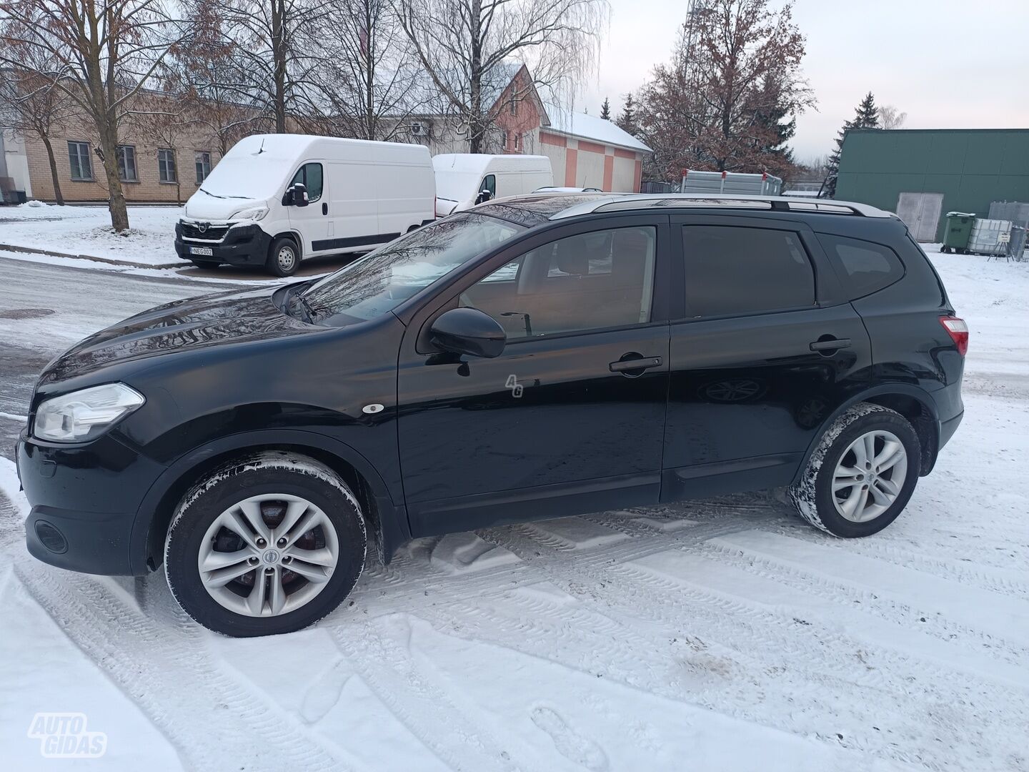 Nissan Qashqai+2 2011 m Visureigis / Krosoveris