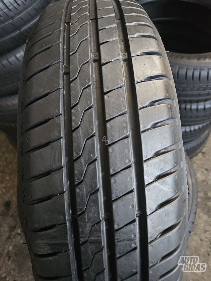 R15 summer tyres passanger car