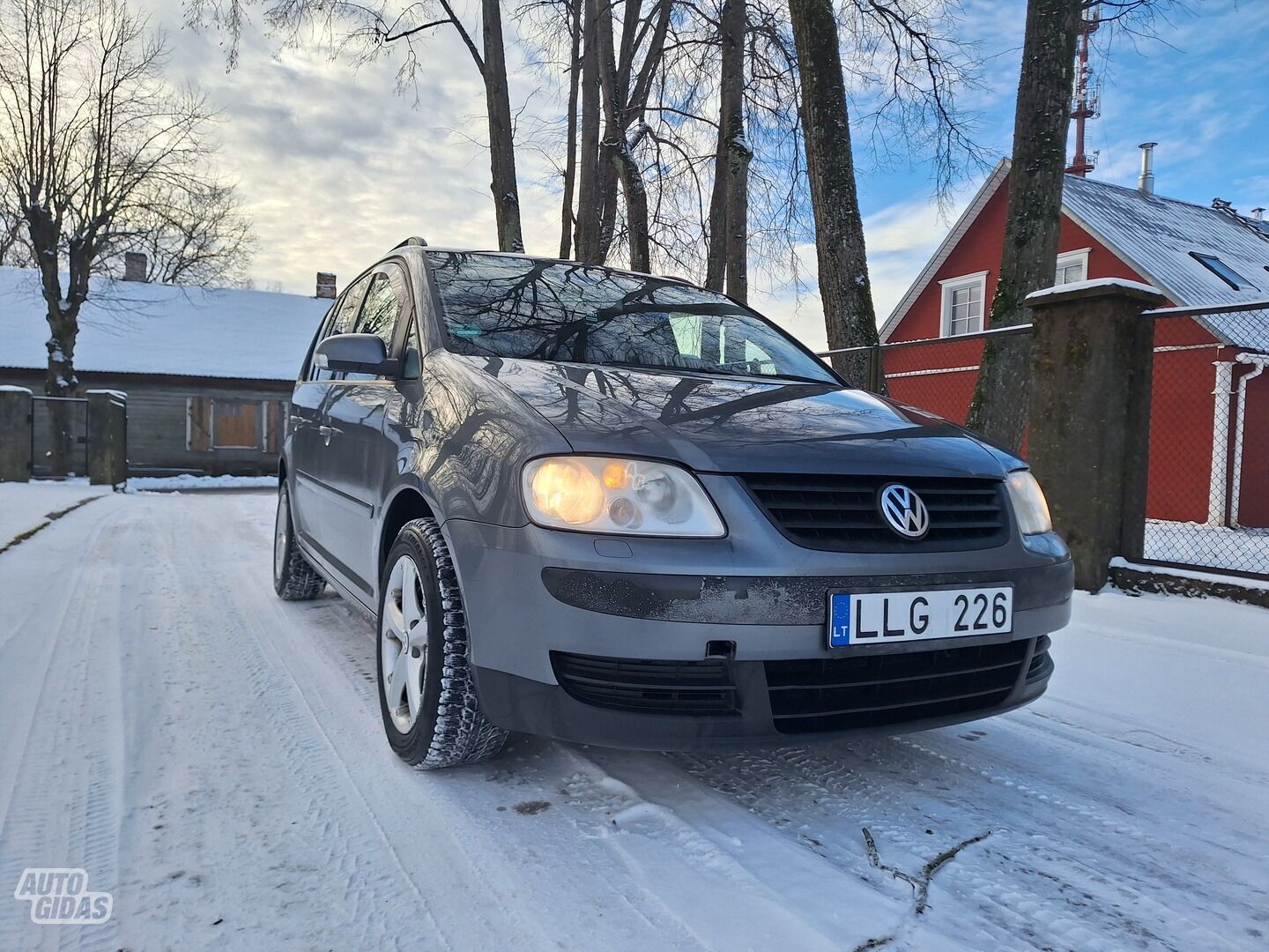 Volkswagen Touran 2004 m Vienatūris