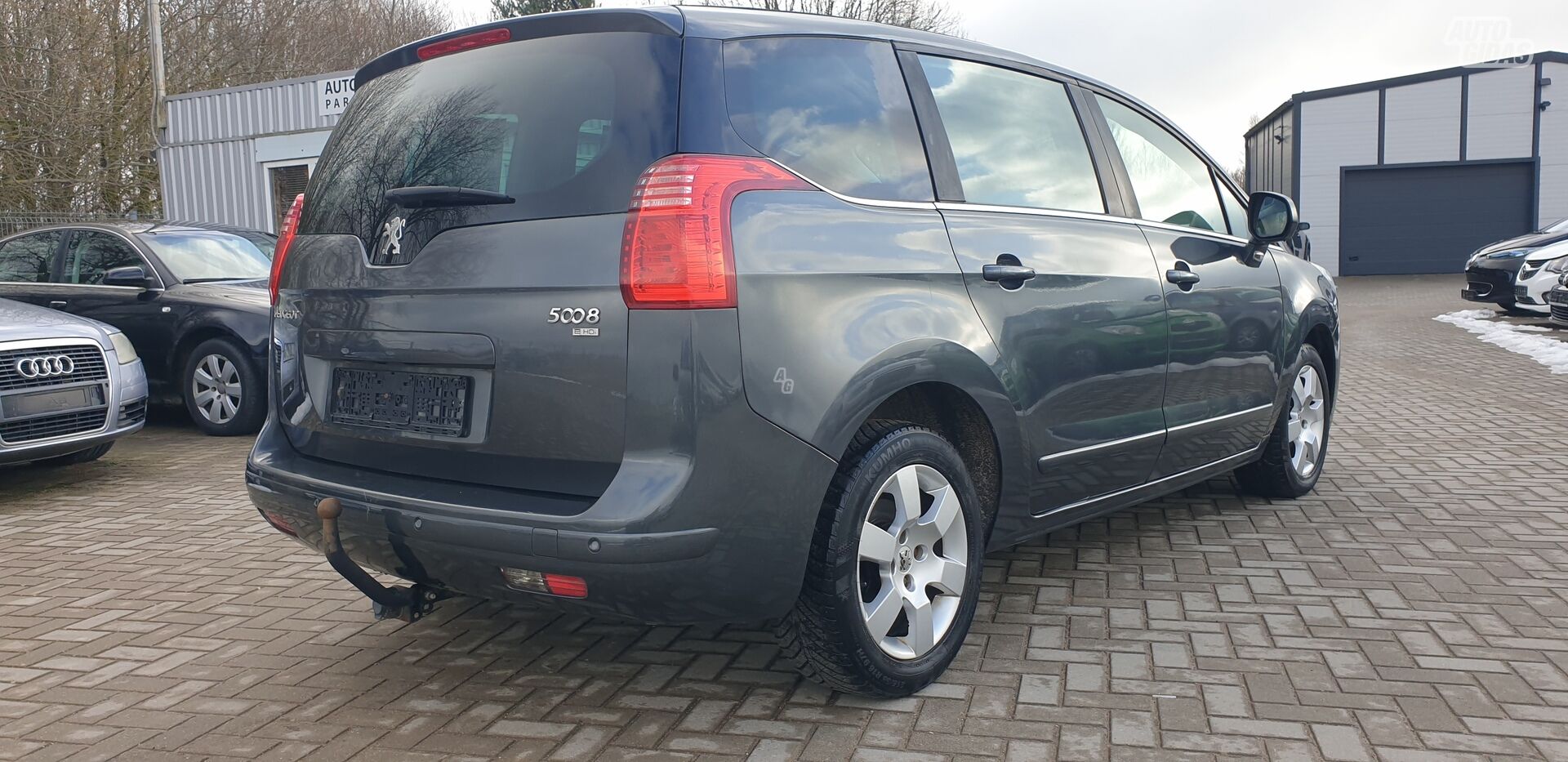 Peugeot 5008 2012 г Минивэн