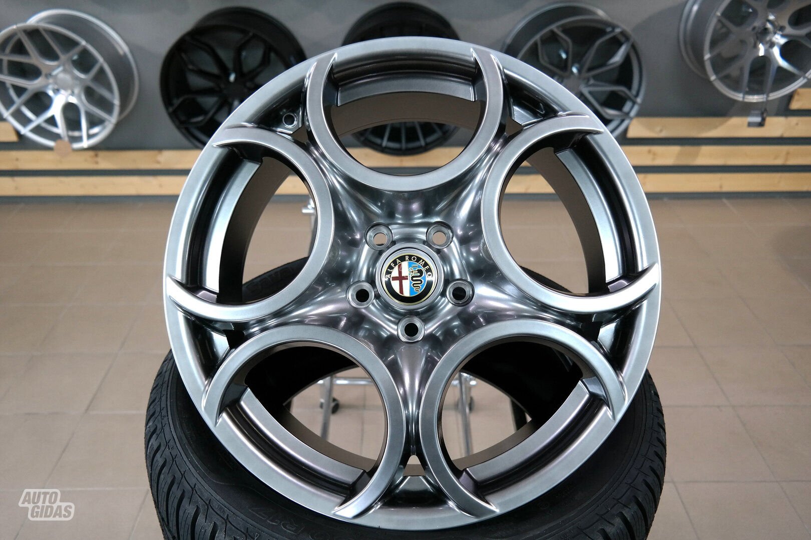 Autowheels Alfa Romeo 8C Style 159 939 light alloy R17 rims