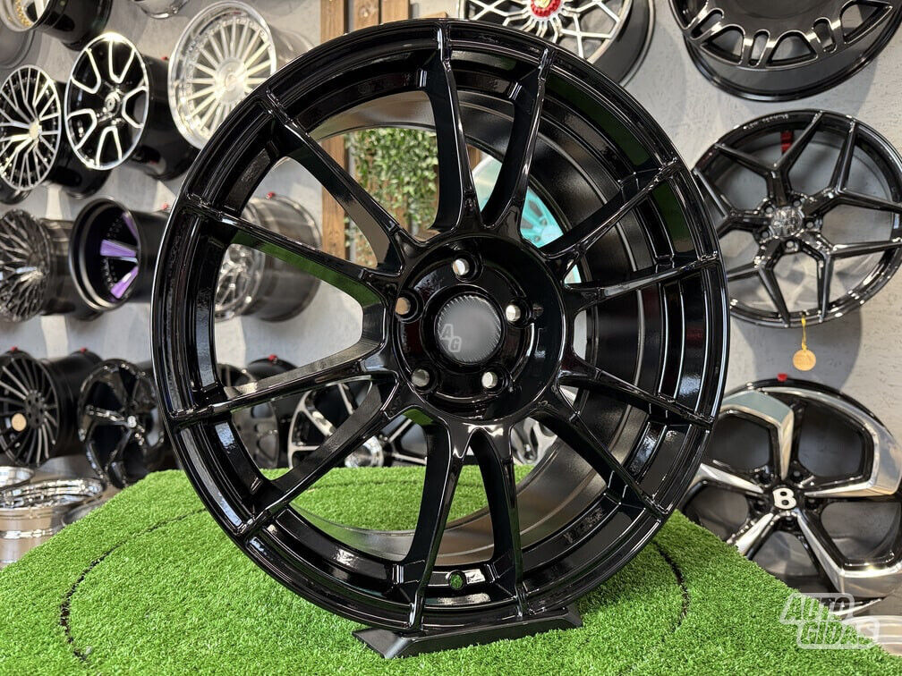 Autowheels OZ Ultraleggera style Volvo light alloy R18 rims