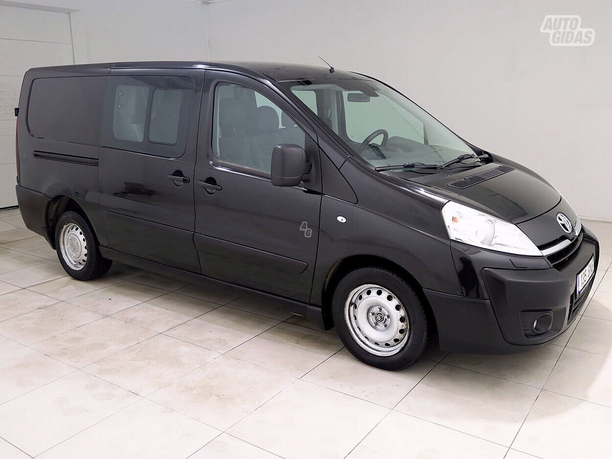 Toyota Proace 2015 г Минивэн