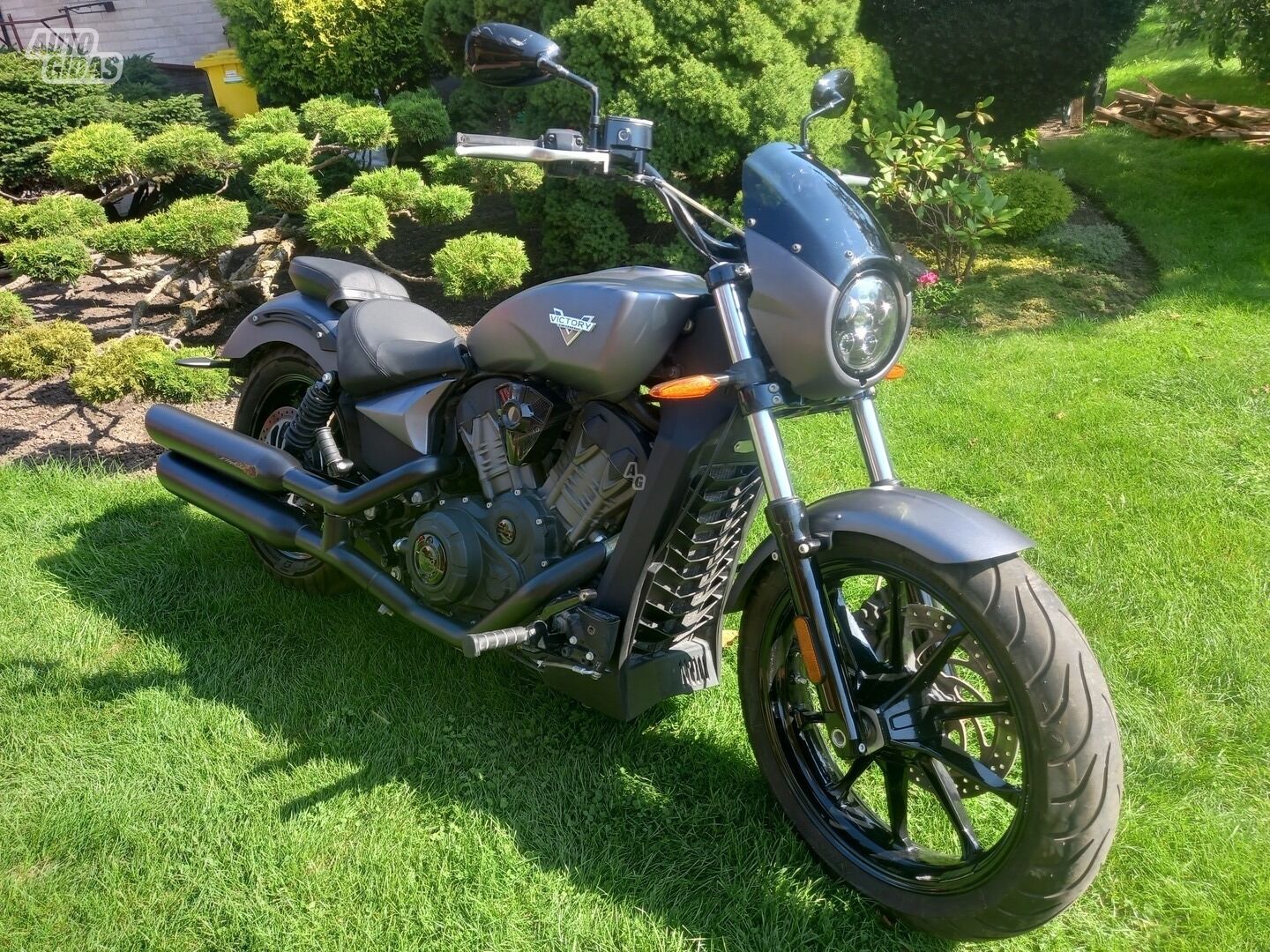 Victory Octane 2017 m Čioperis / Cruiser / Custom motociklas