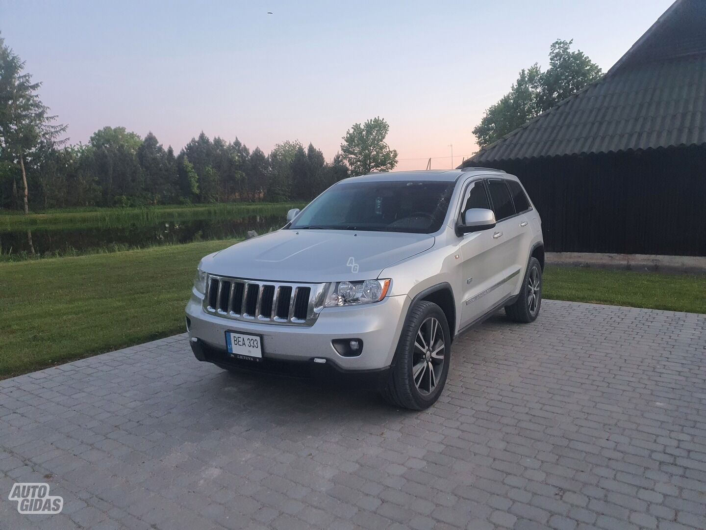 Jeep Grand Cherokee 2012 m Visureigis / Krosoveris