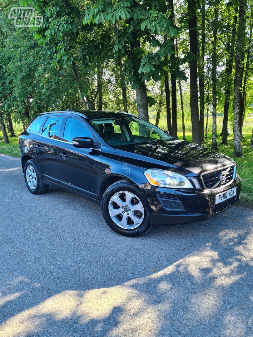 Volvo XC60 2010 г Внедорожник / Кроссовер