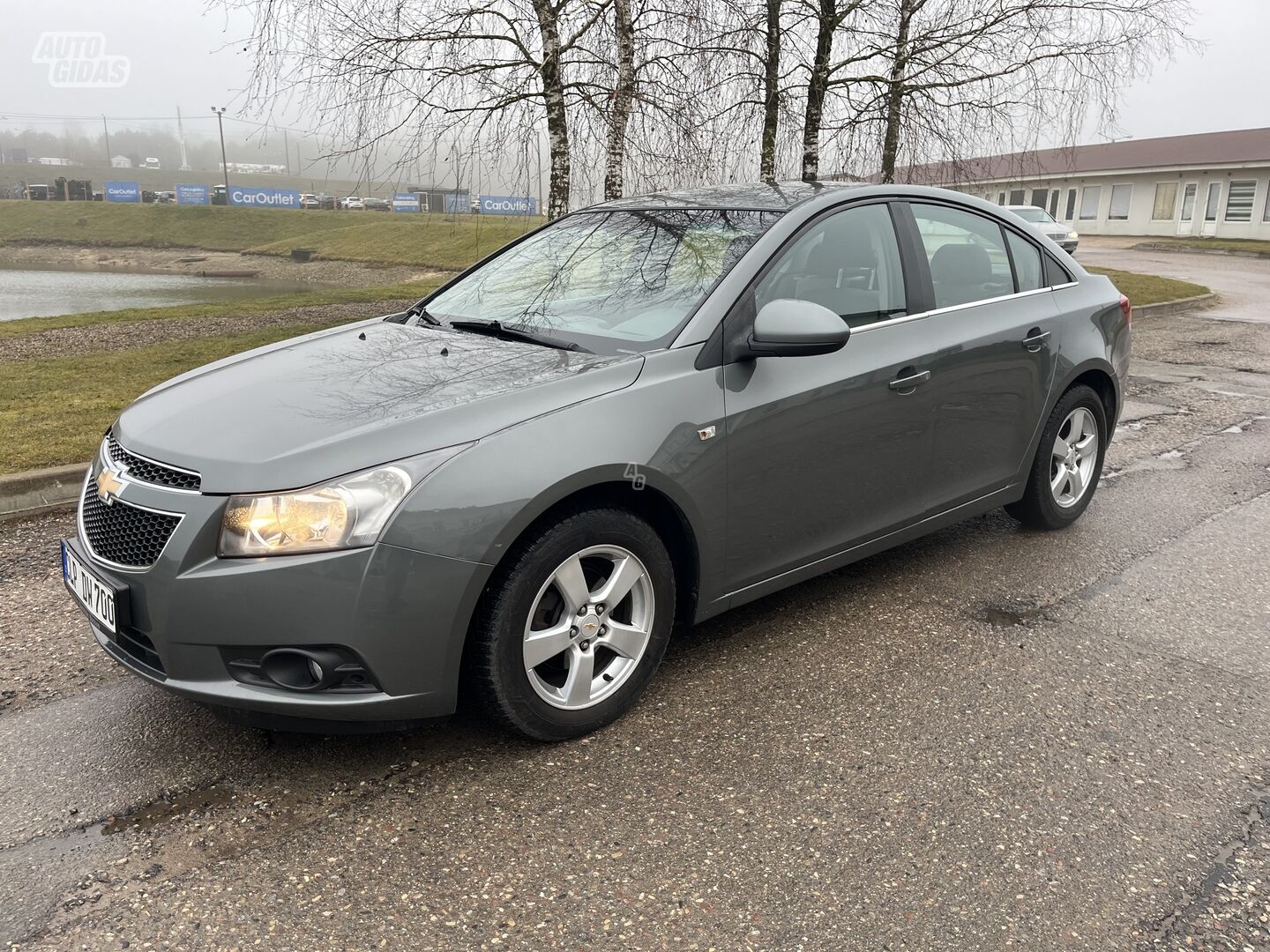 Chevrolet Cruze 2010 y Sedan