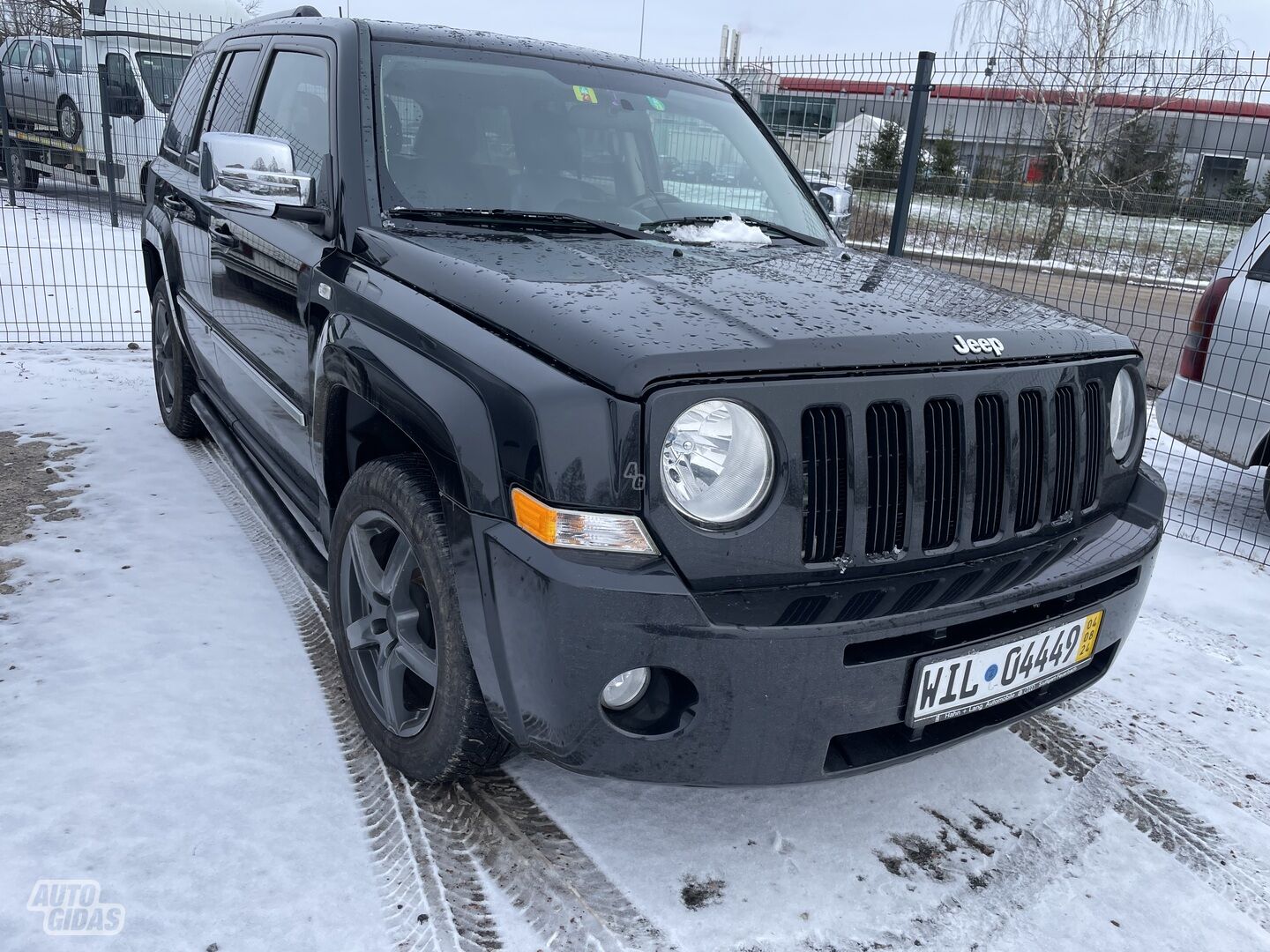 Jeep Patriot 2011 г Внедорожник / Кроссовер