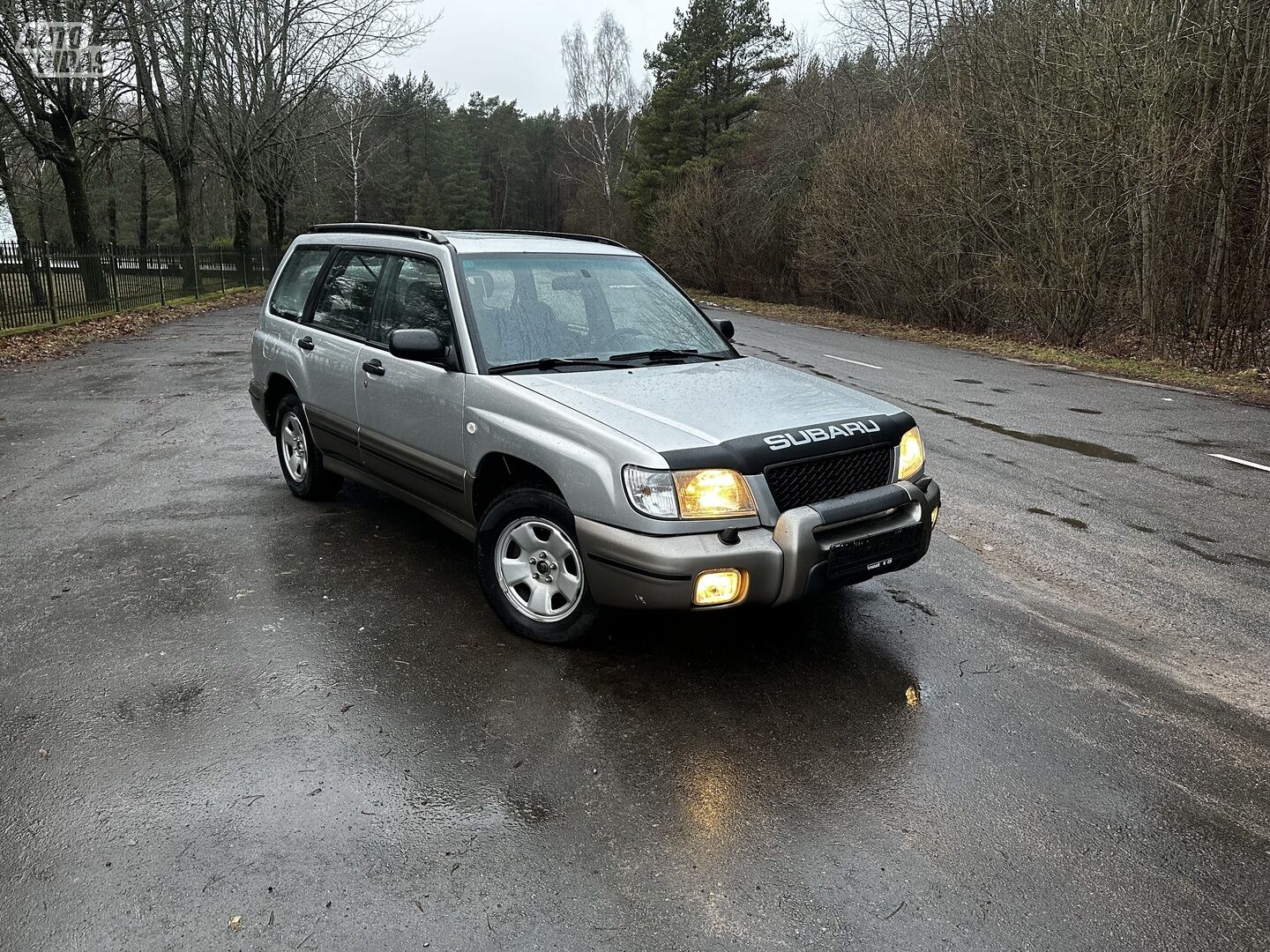 Subaru Forester 2001 г Внедорожник / Кроссовер