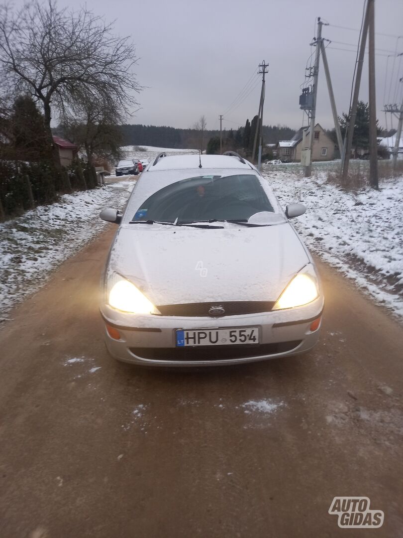 Ford Focus 2000 г Универсал