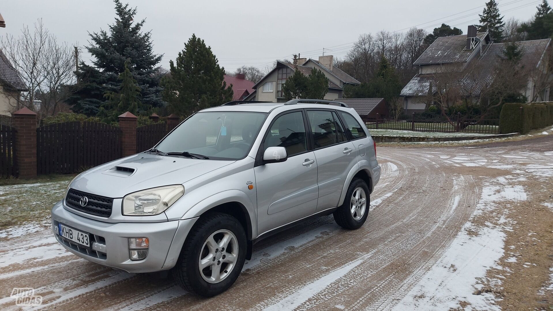 Toyota RAV4 2003 г Внедорожник / Кроссовер