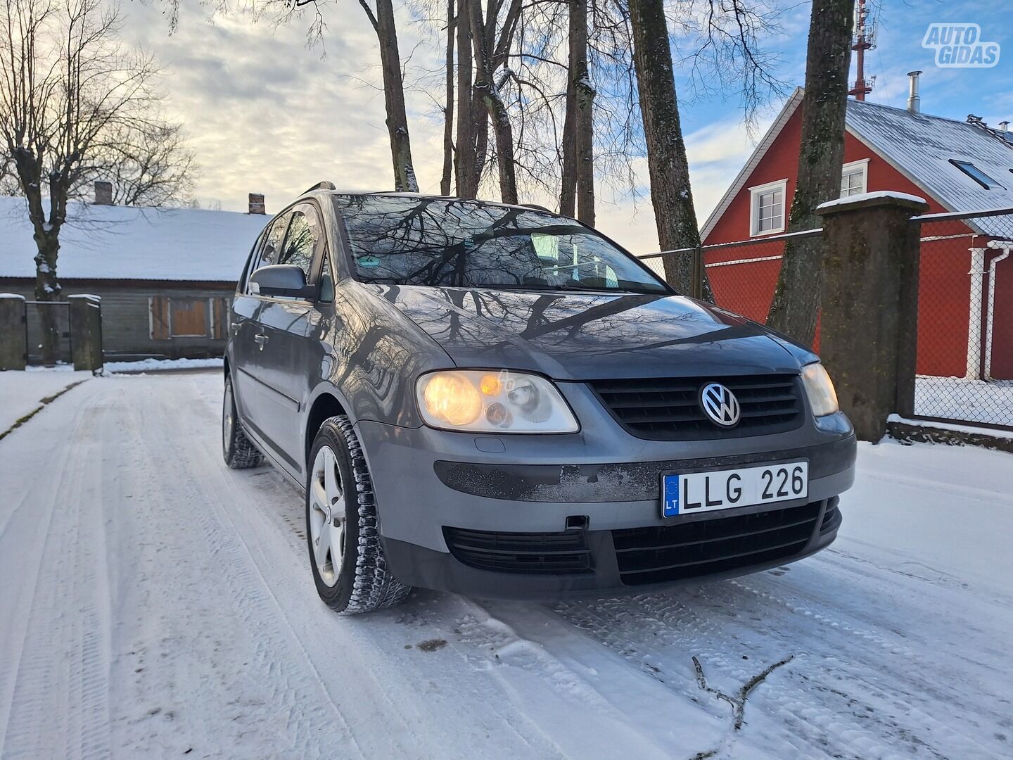 Volkswagen Touran 2004 m Vienatūris