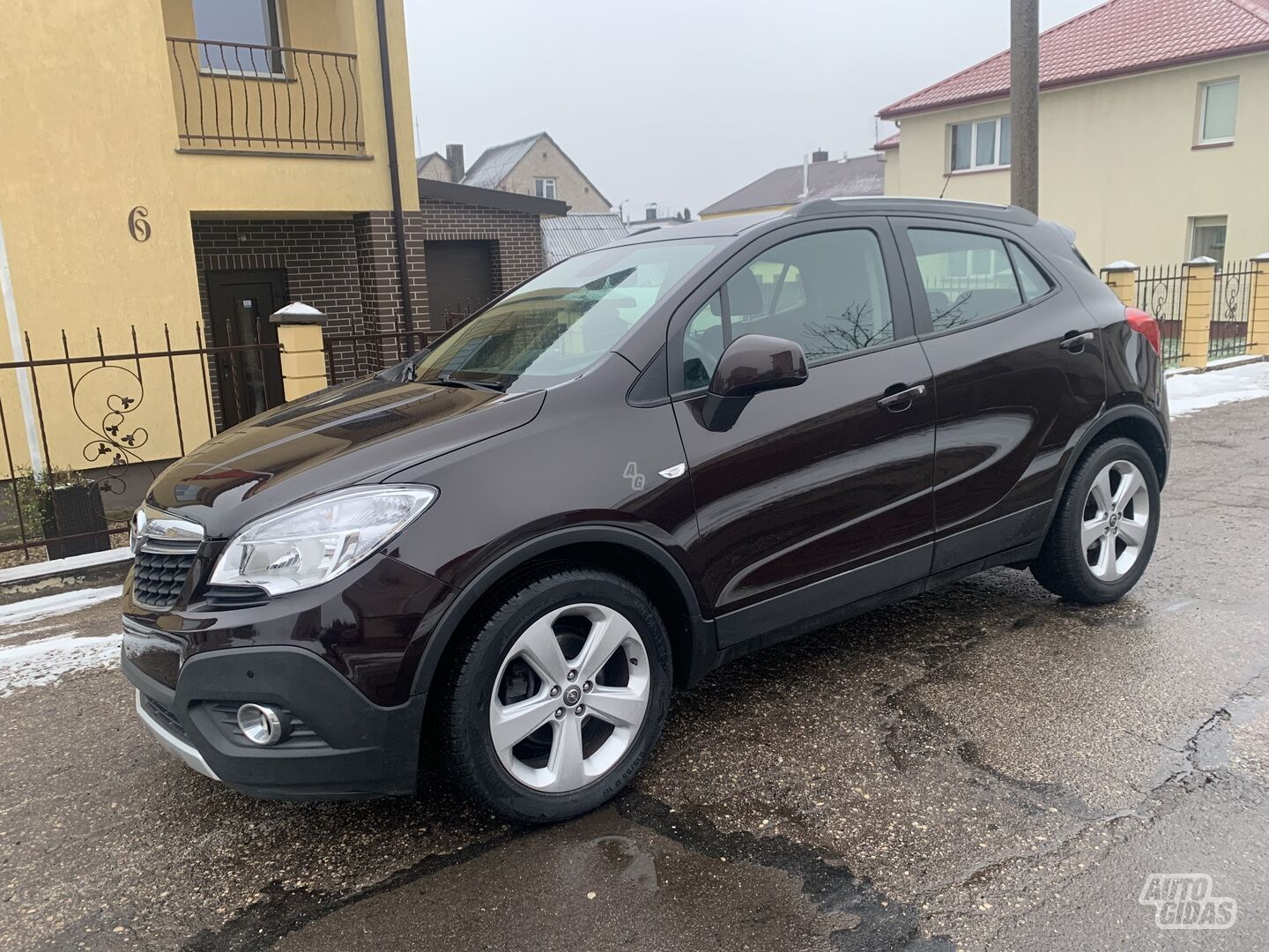 Opel Mokka 2014 y Off-road / Crossover