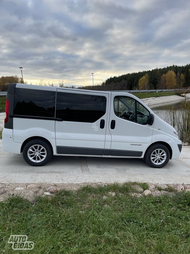 Renault Trafic GEROS BUKLES 2013 m