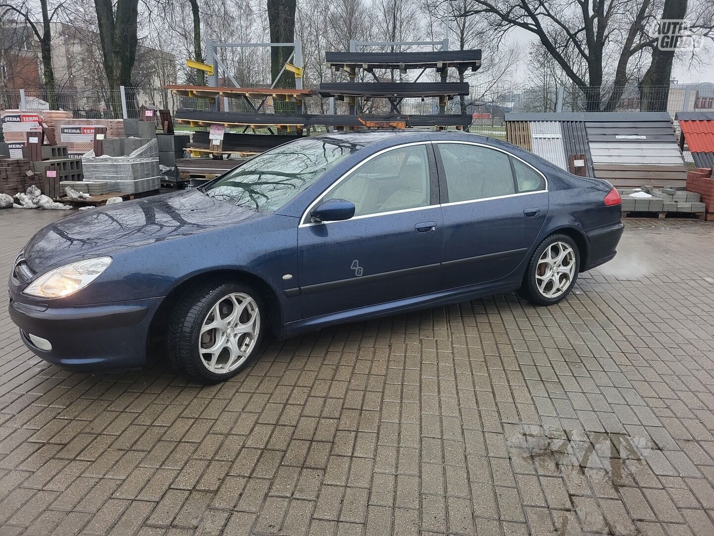 Peugeot 607 2003 y Sedan