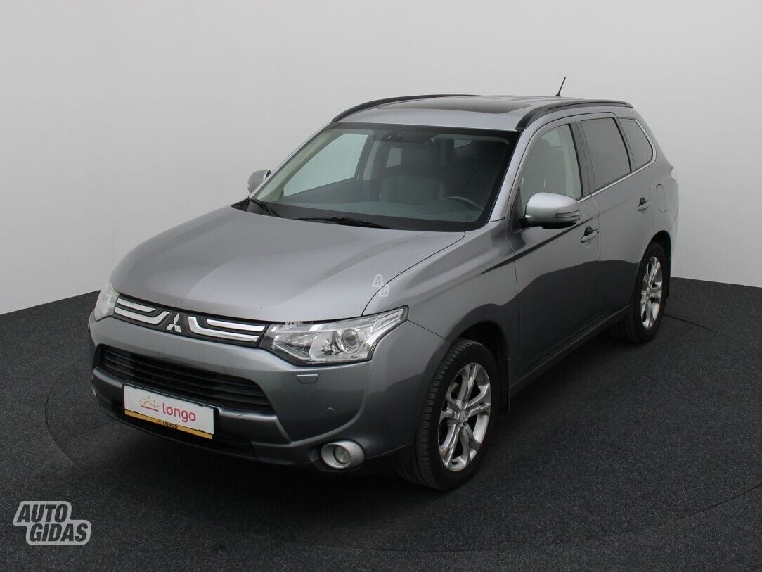 Mitsubishi Outlander 2013 y Off-road / Crossover