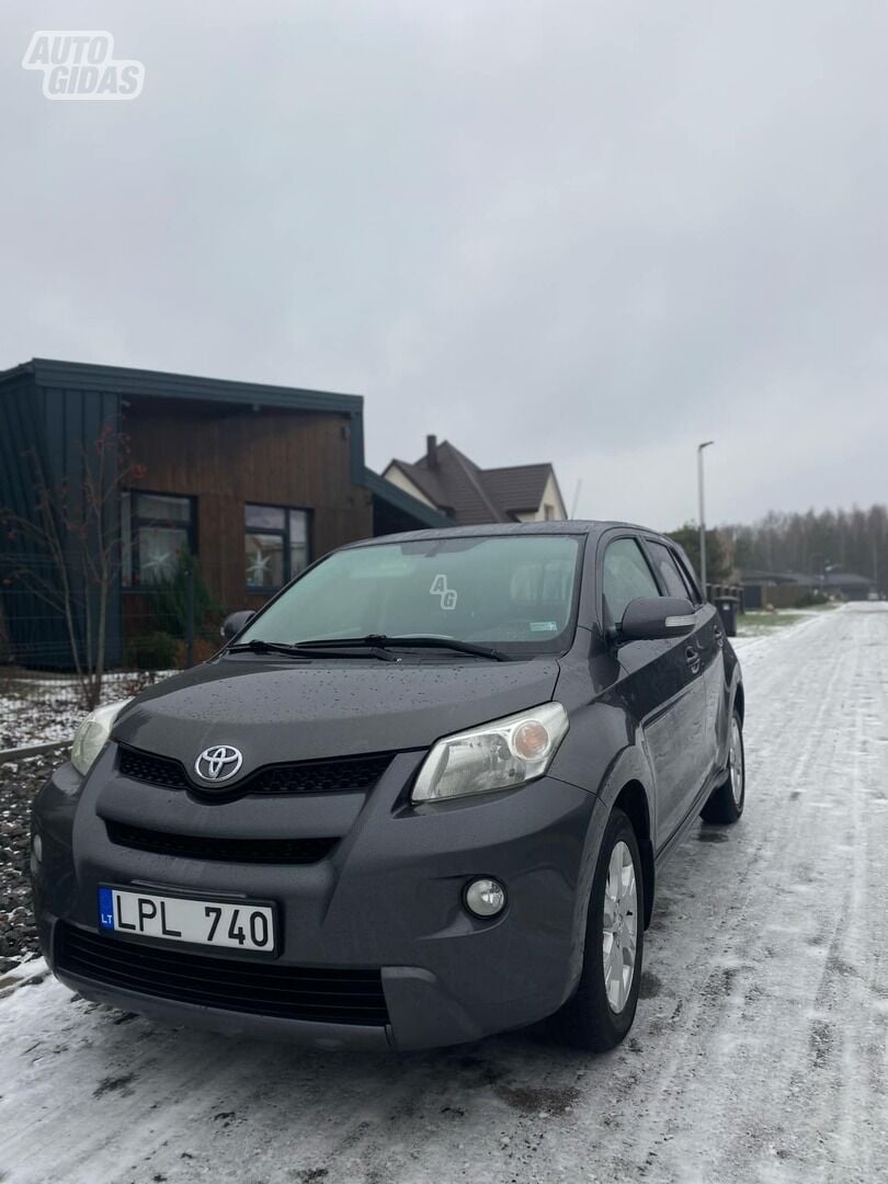 Toyota Urban Cruiser 2010 m Visureigis / Krosoveris