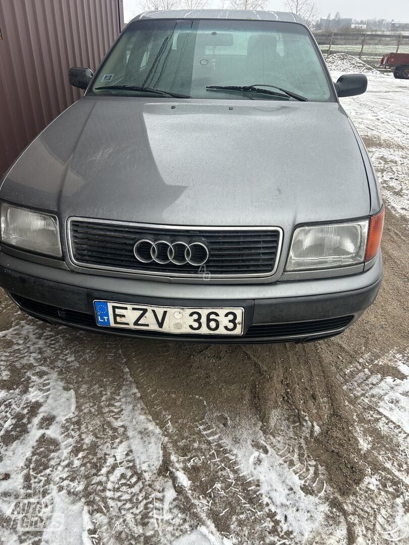 Audi 100 1993 г Седан