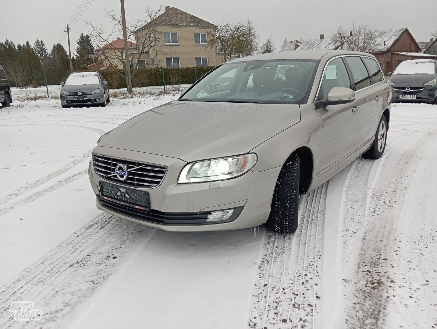 Volvo V70 2015 y Wagon