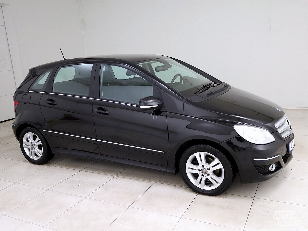 Mercedes-Benz B 180 2010 г Минивэн