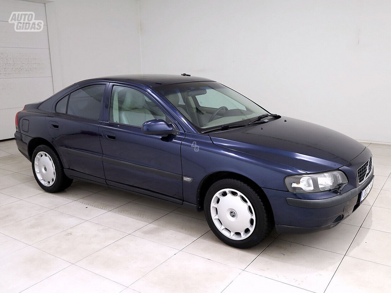 Volvo S60 2002 г Седан