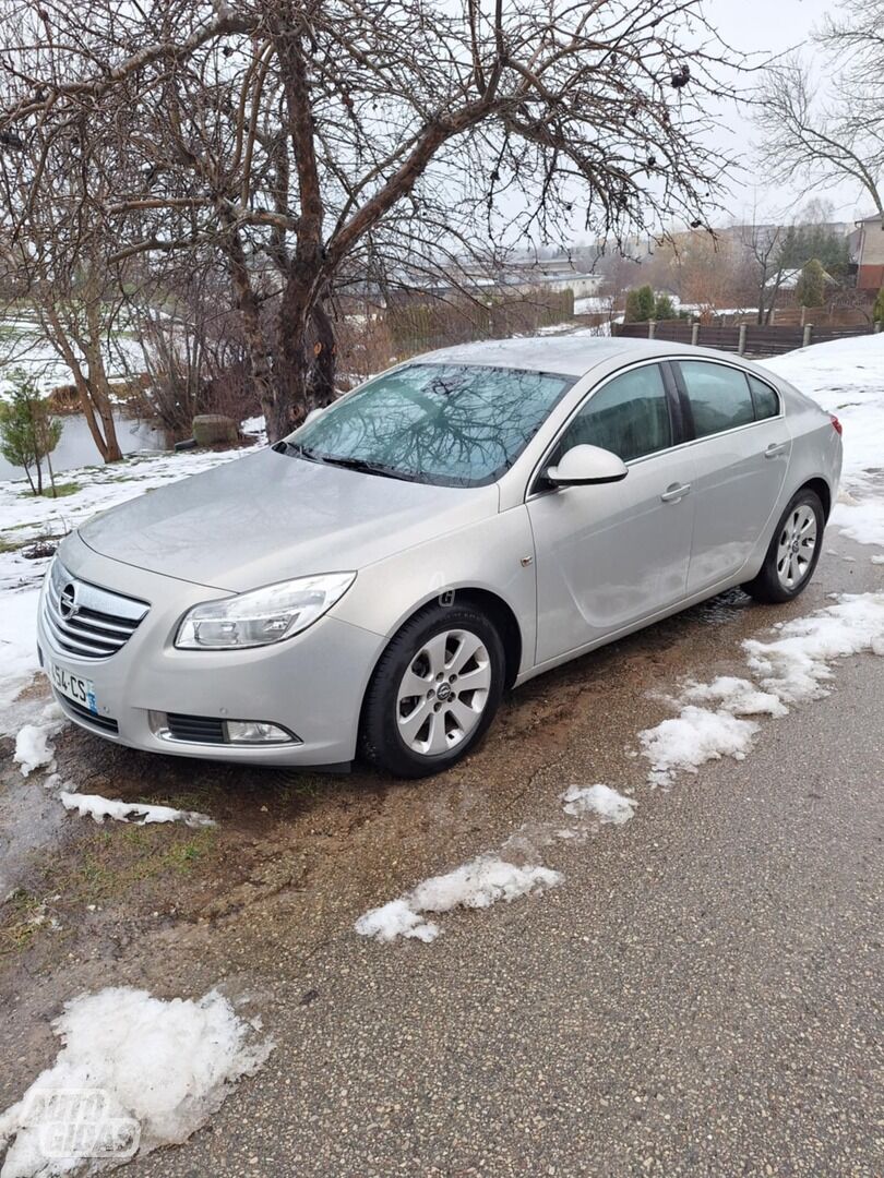 Opel Insignia 2009 г Седан