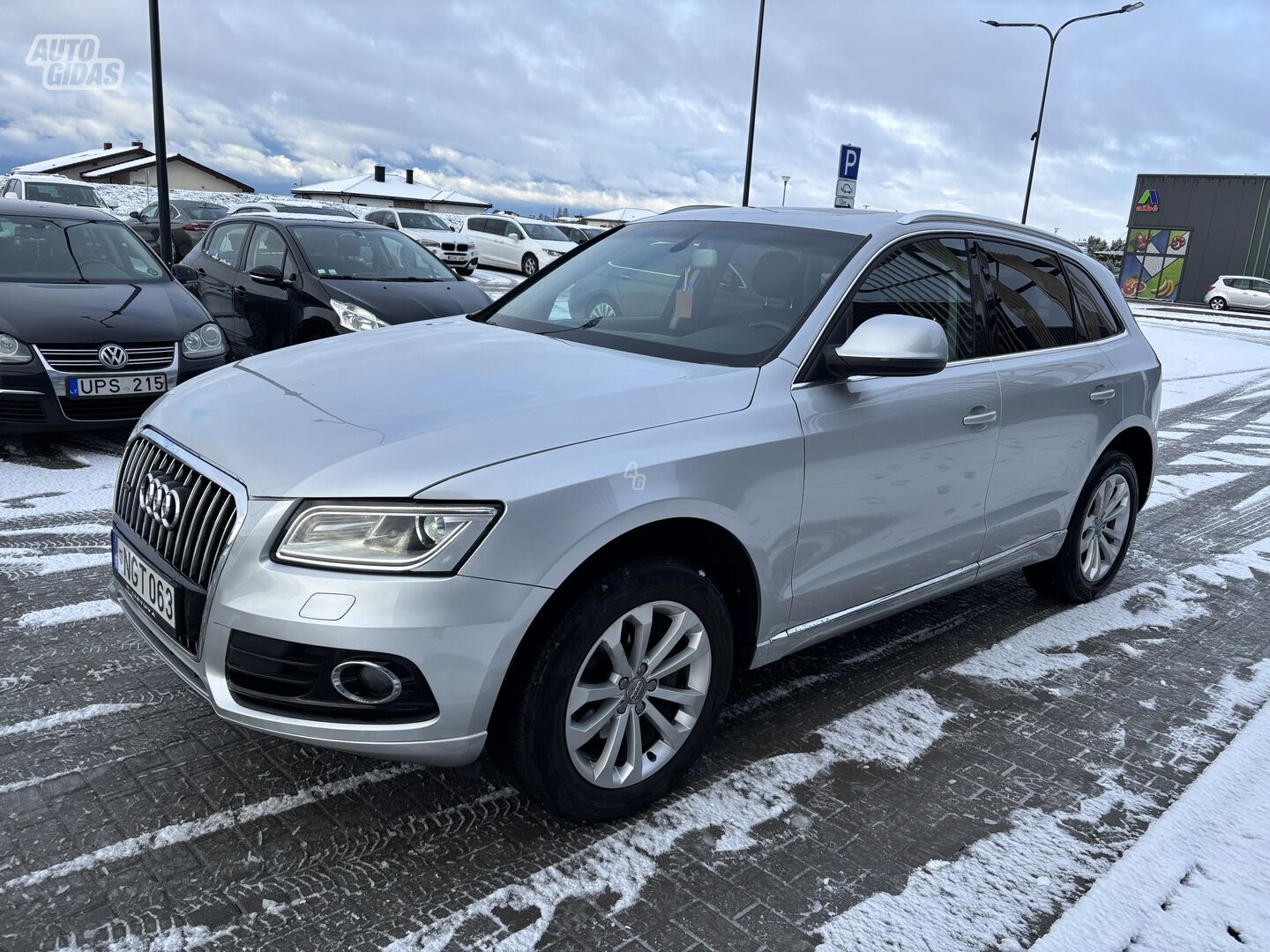 Audi Q5 2013 y Off-road / Crossover