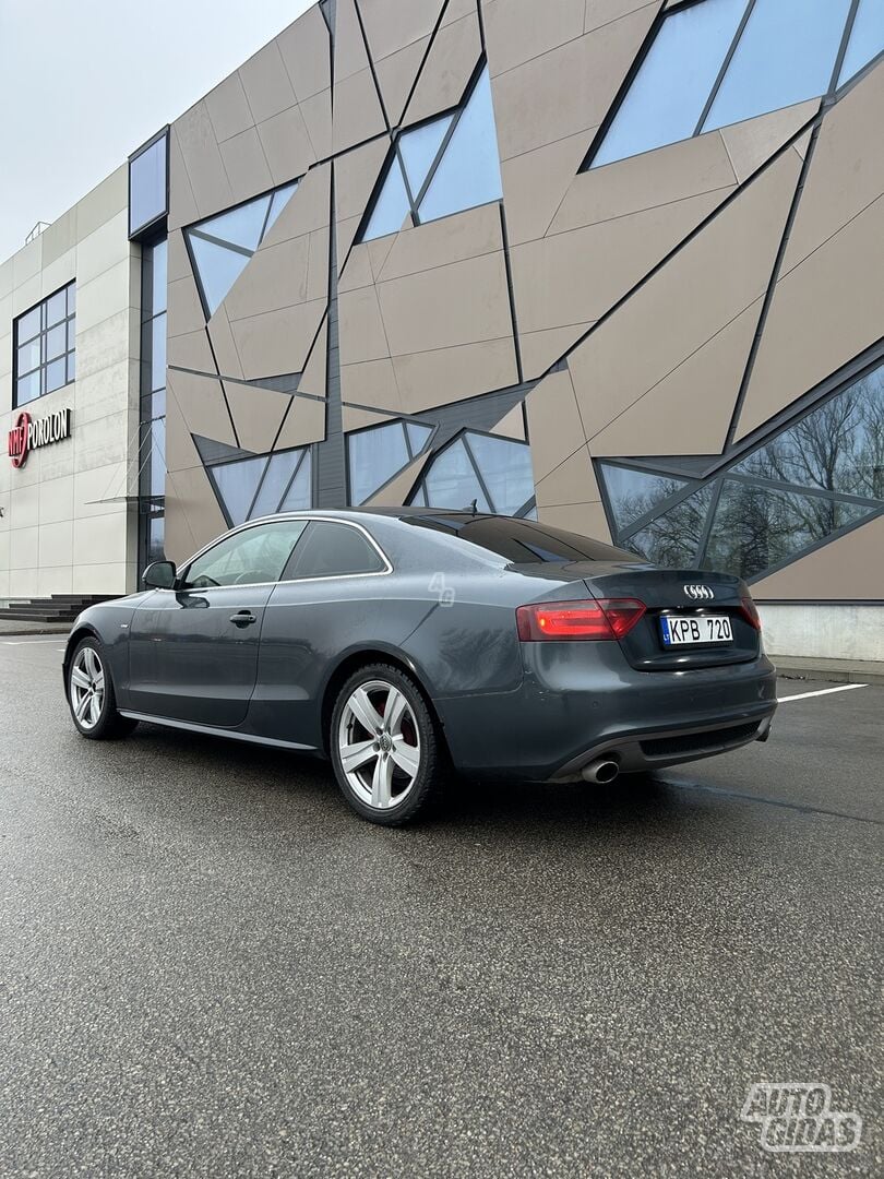 Audi A5 2008 m Coupe