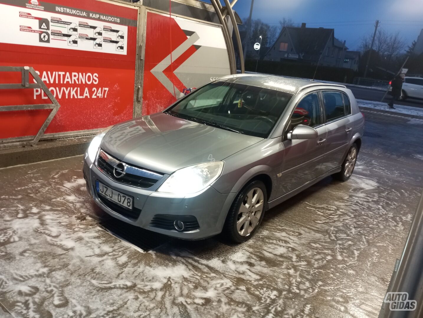 Opel Signum 2006 y Sedan