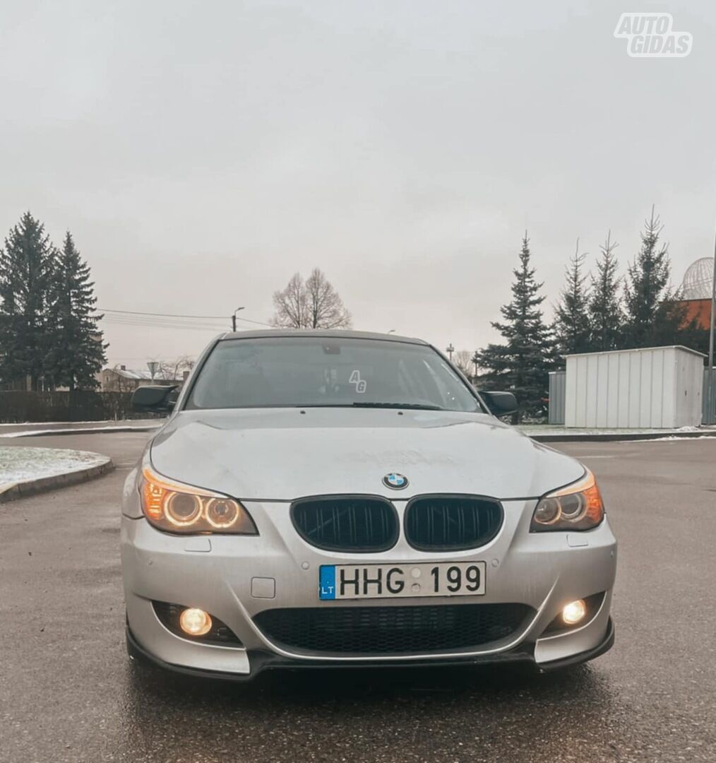 Bmw 530 2003 m Sedanas